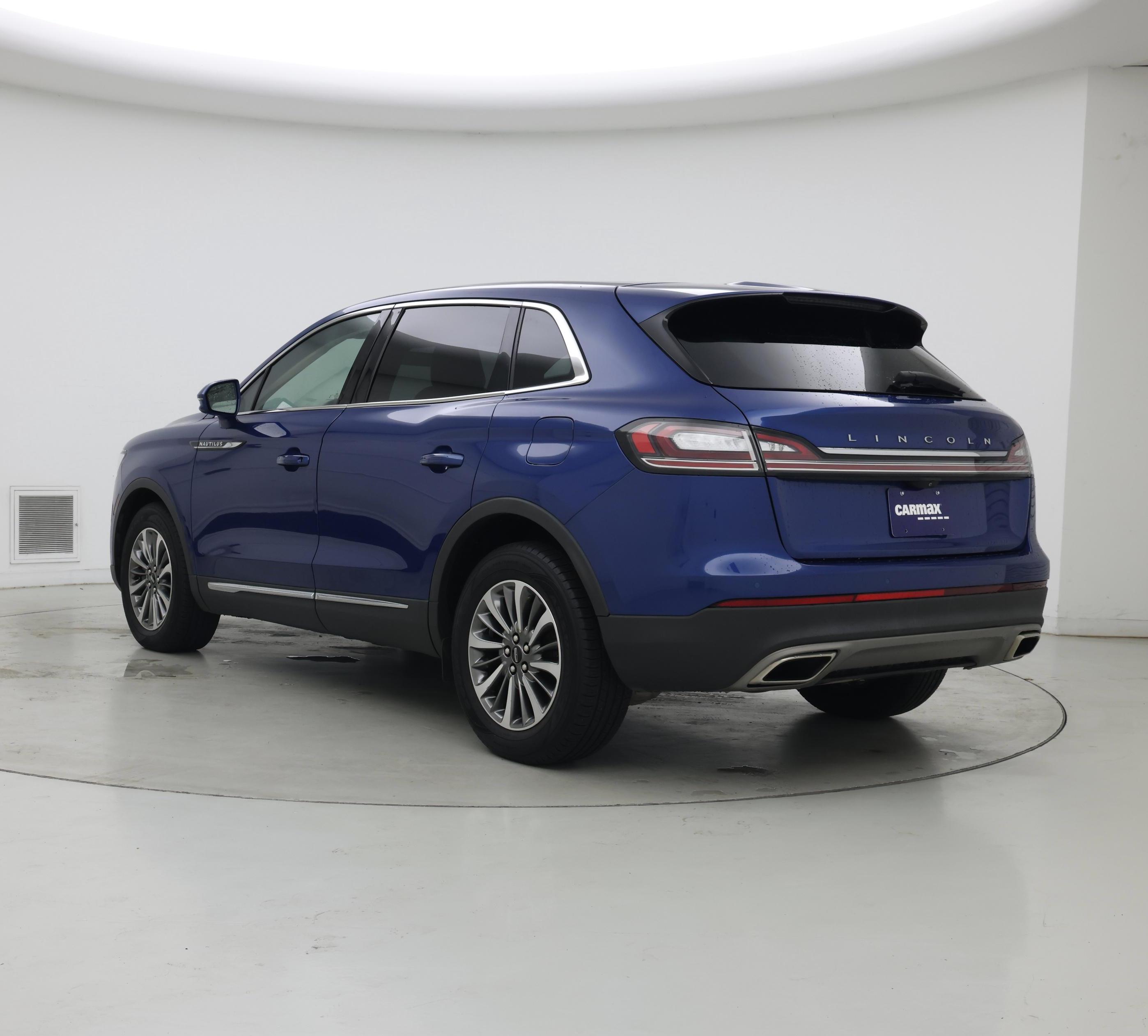 Thumbnail: 2021 Lincoln Nautilus - 2