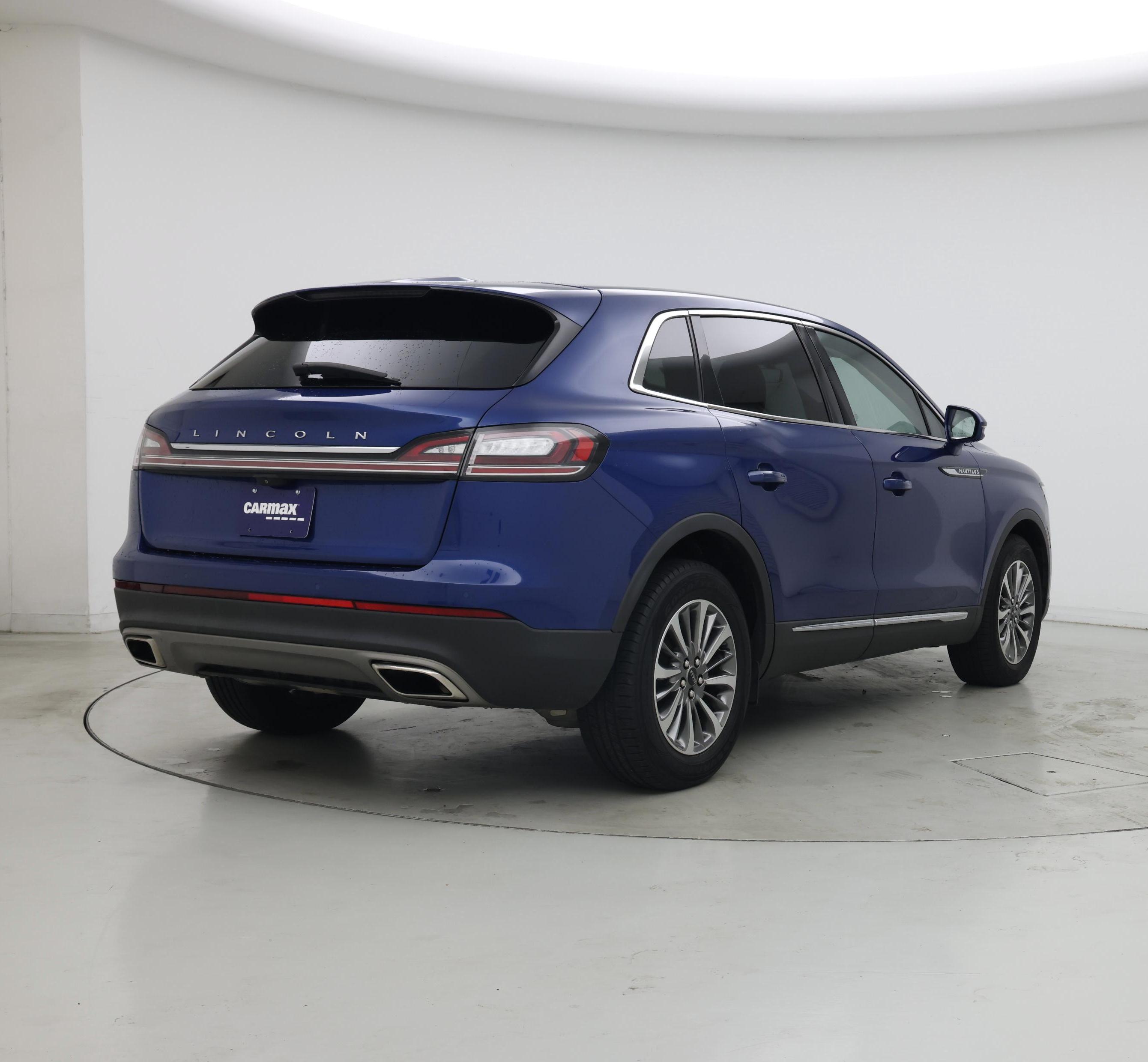 Thumbnail: 2021 Lincoln Nautilus - 8