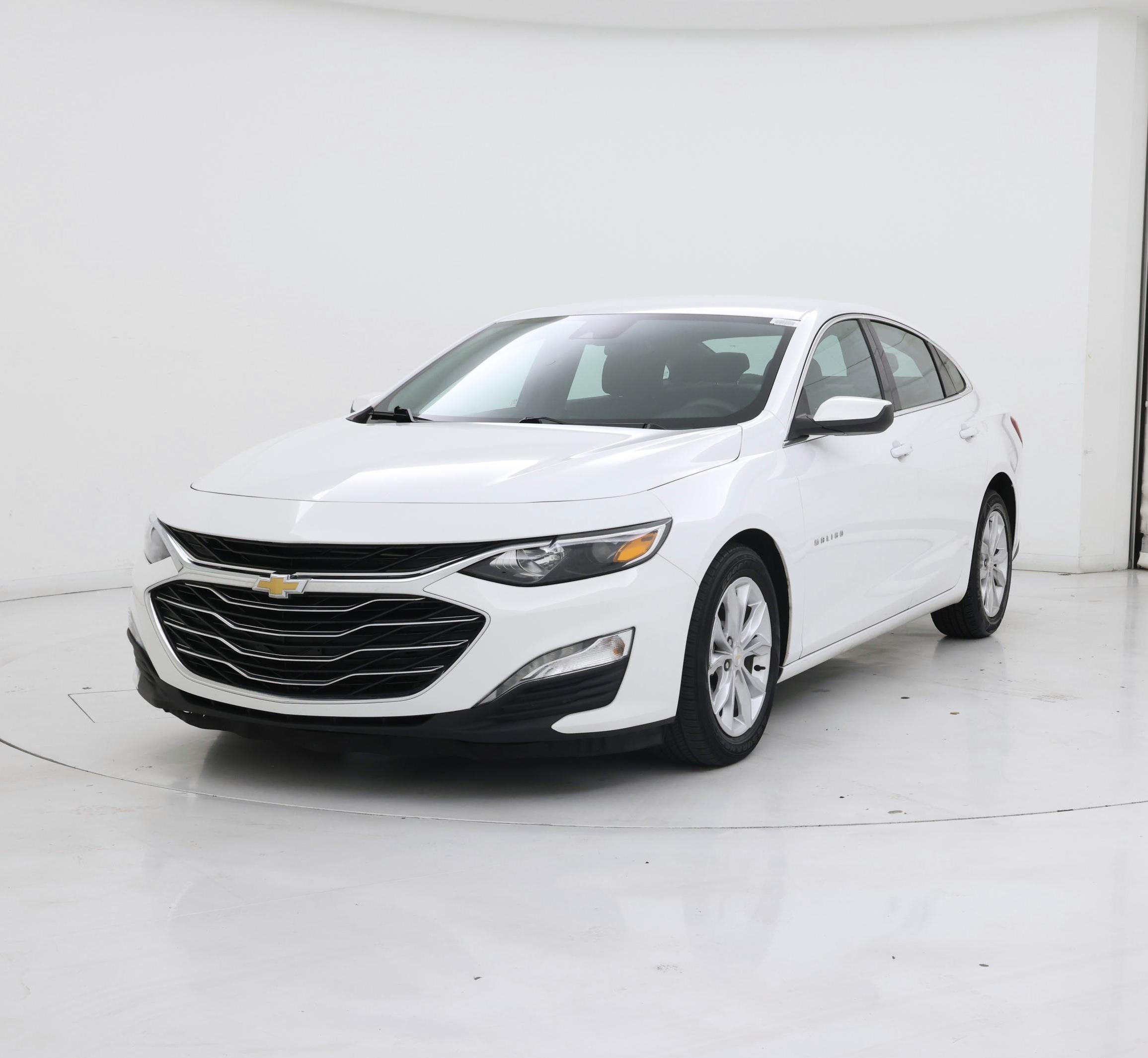Thumbnail: 2024 Chevrolet Malibu - 4