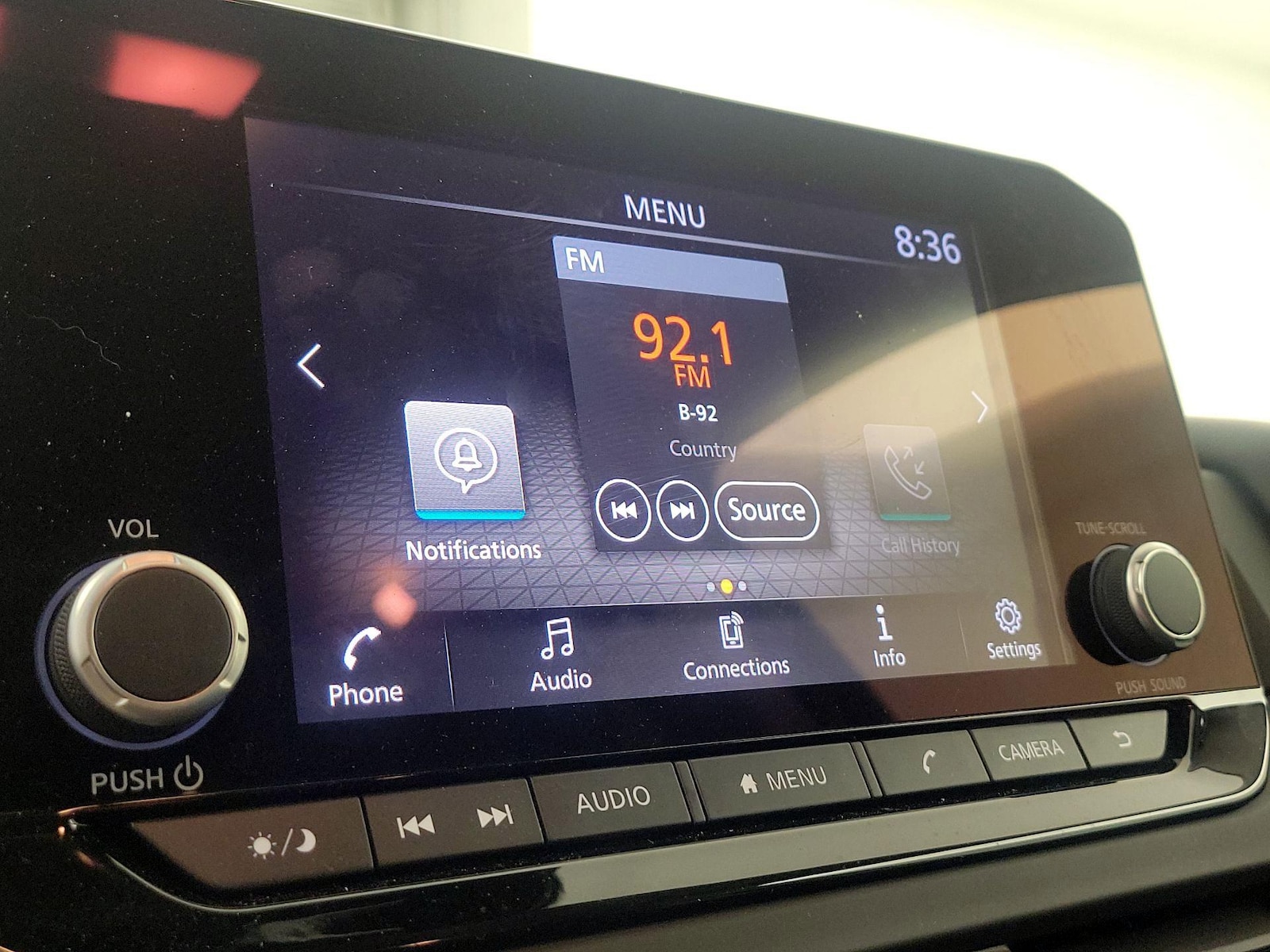 2025 Nissan Pathfinder S - Photo 16