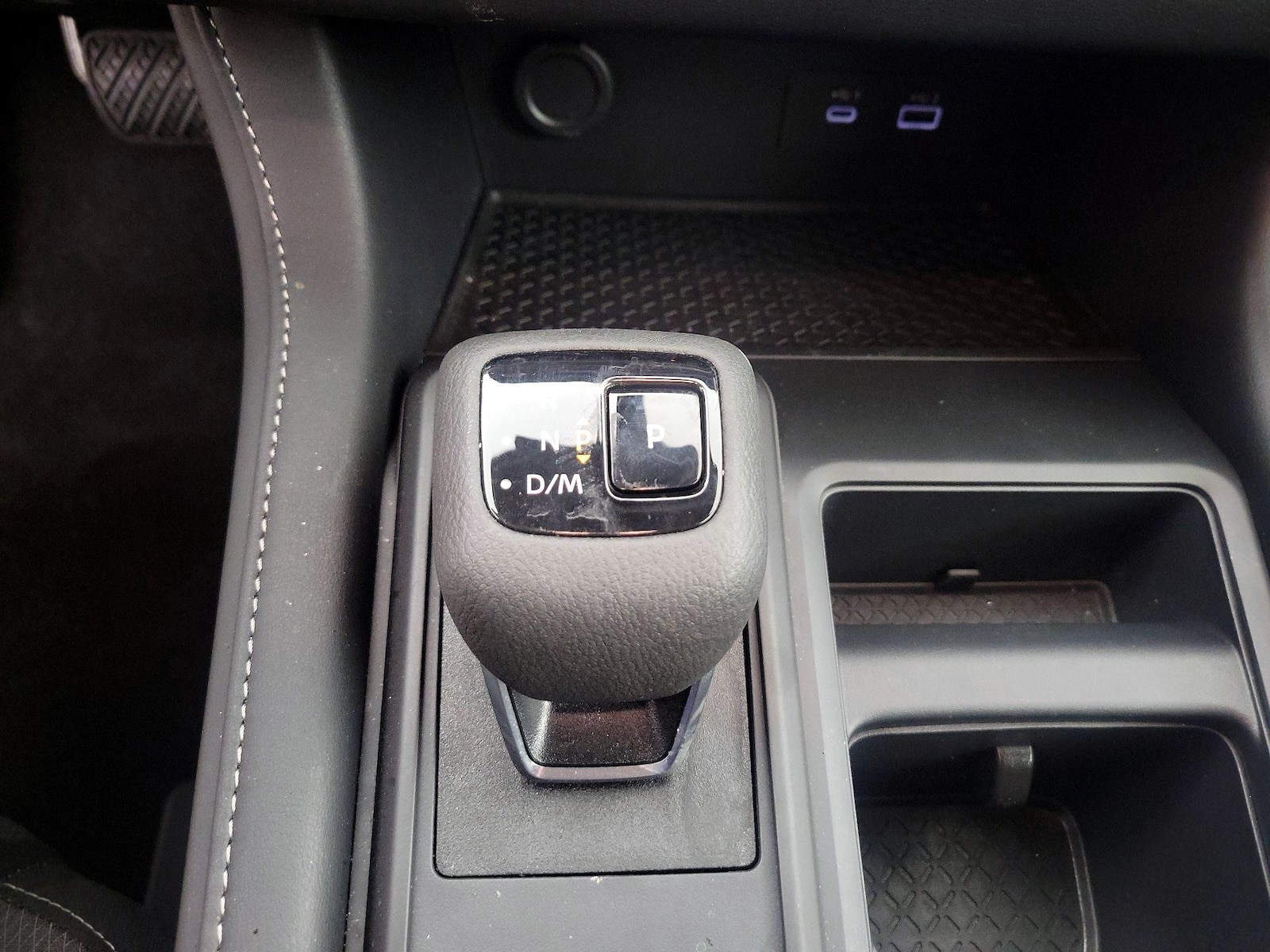 2025 Nissan Pathfinder S - Photo 18