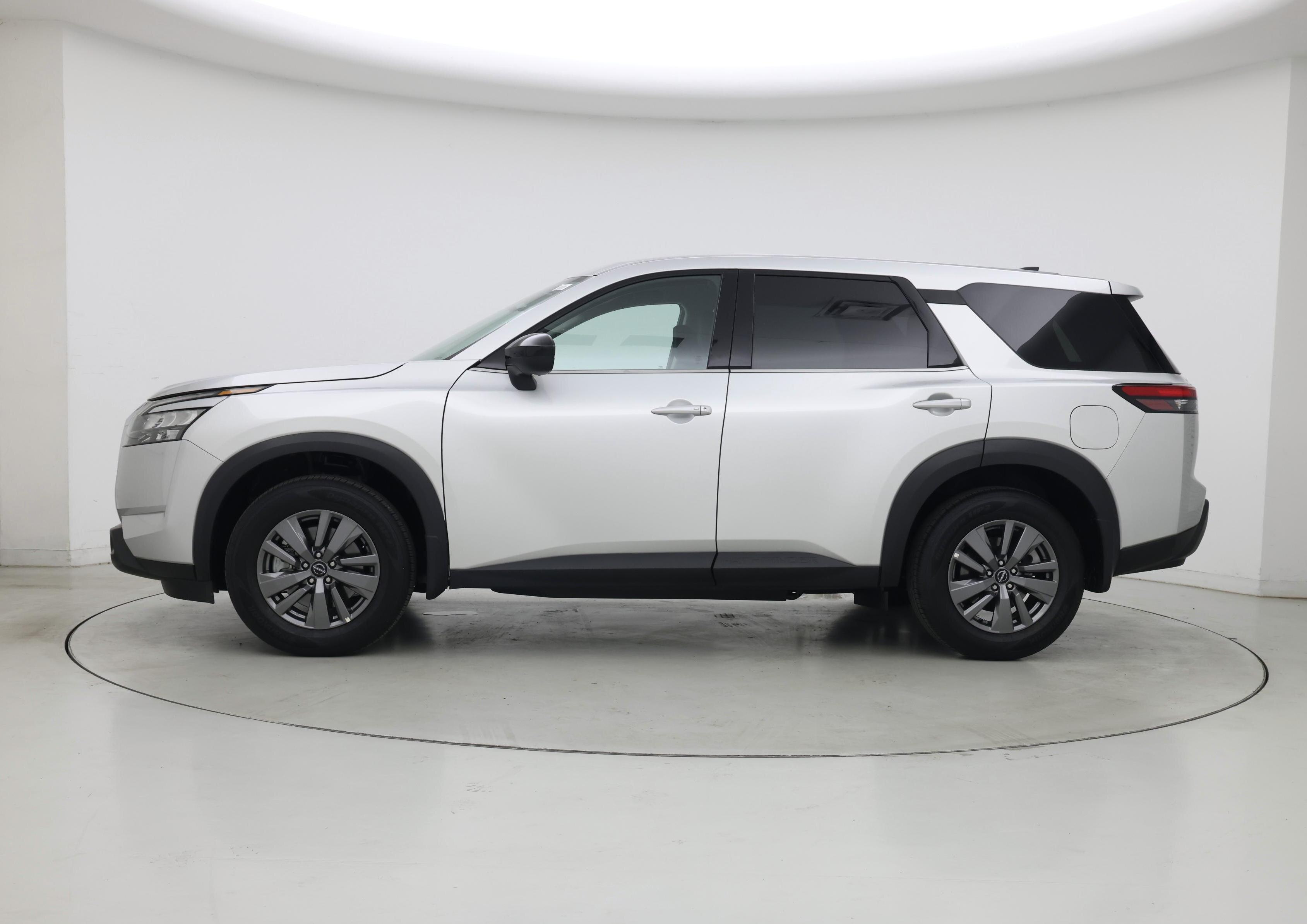 Thumbnail: 2025 Nissan Pathfinder - 3