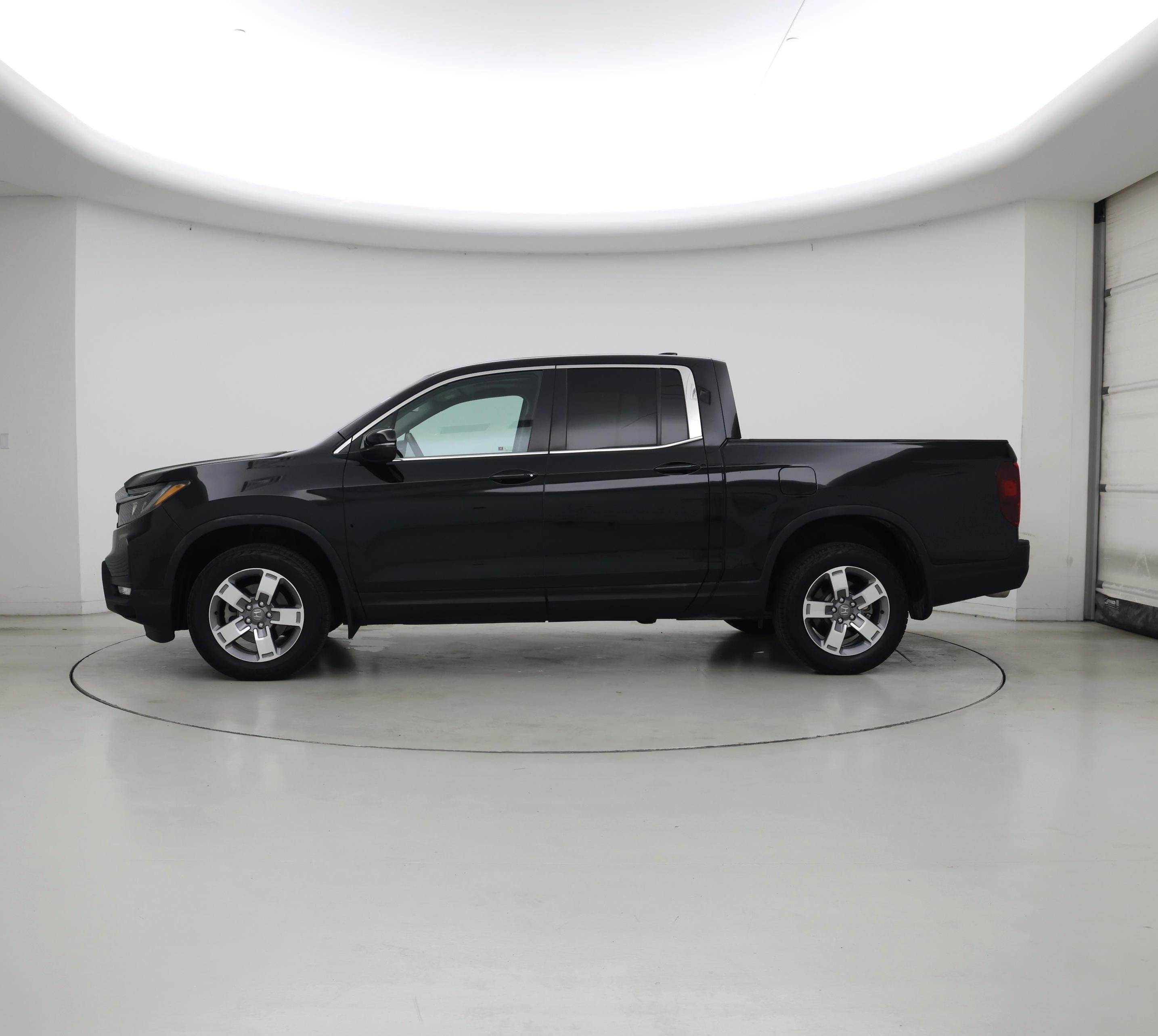 Thumbnail: 2025 Honda Ridgeline - 3