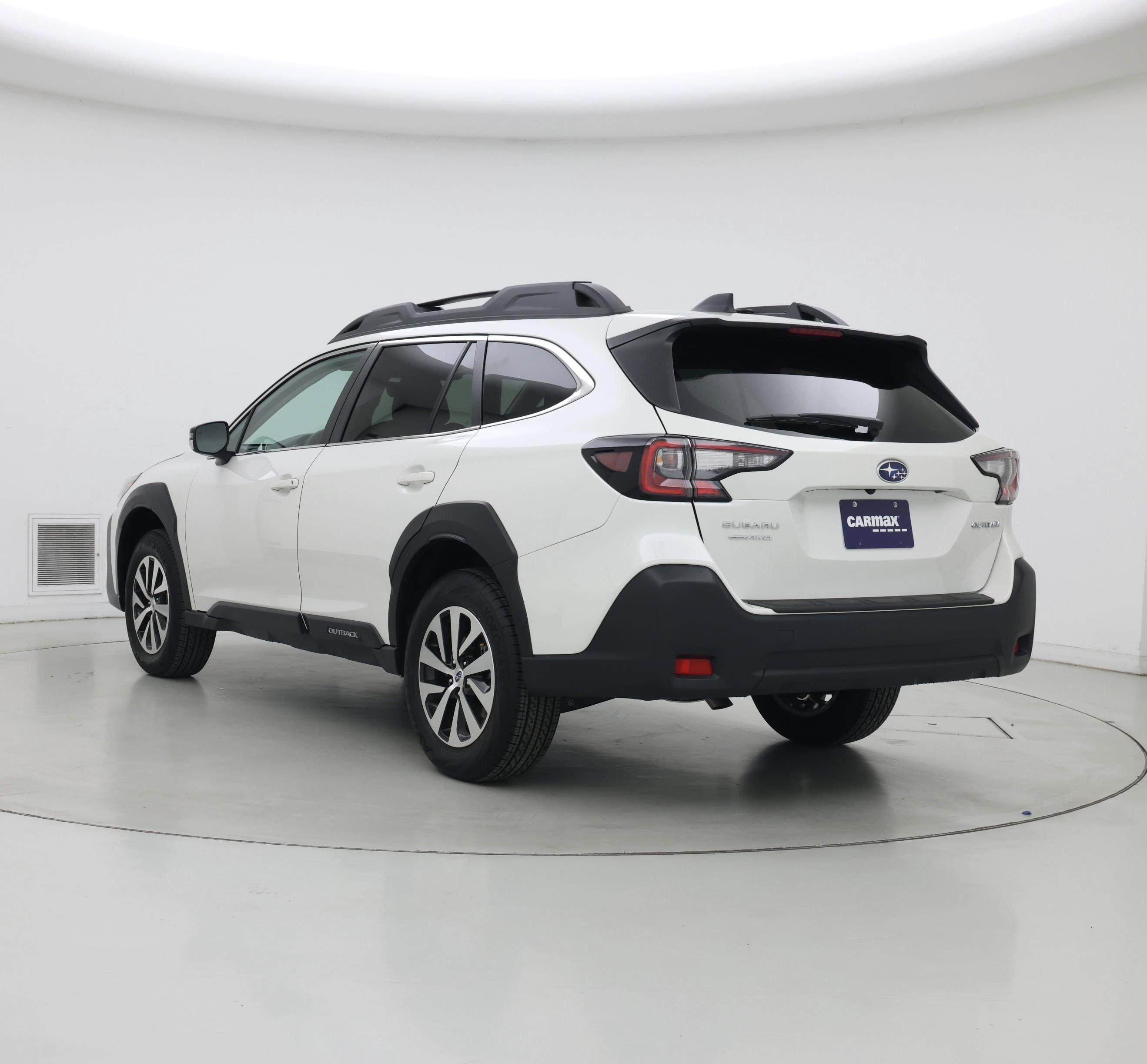 Thumbnail: 2025 Subaru Outback - 2