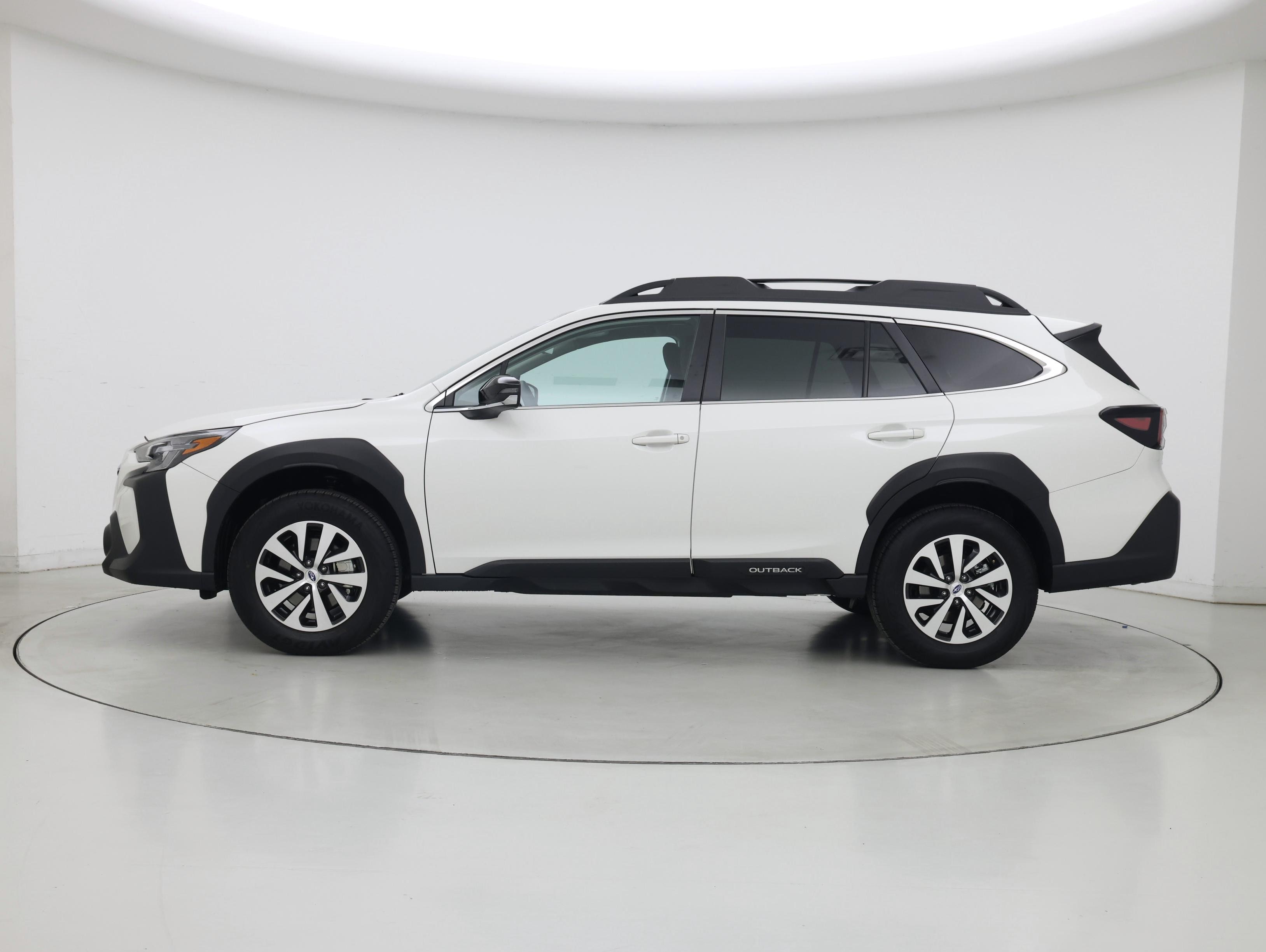 Thumbnail: 2025 Subaru Outback - 3