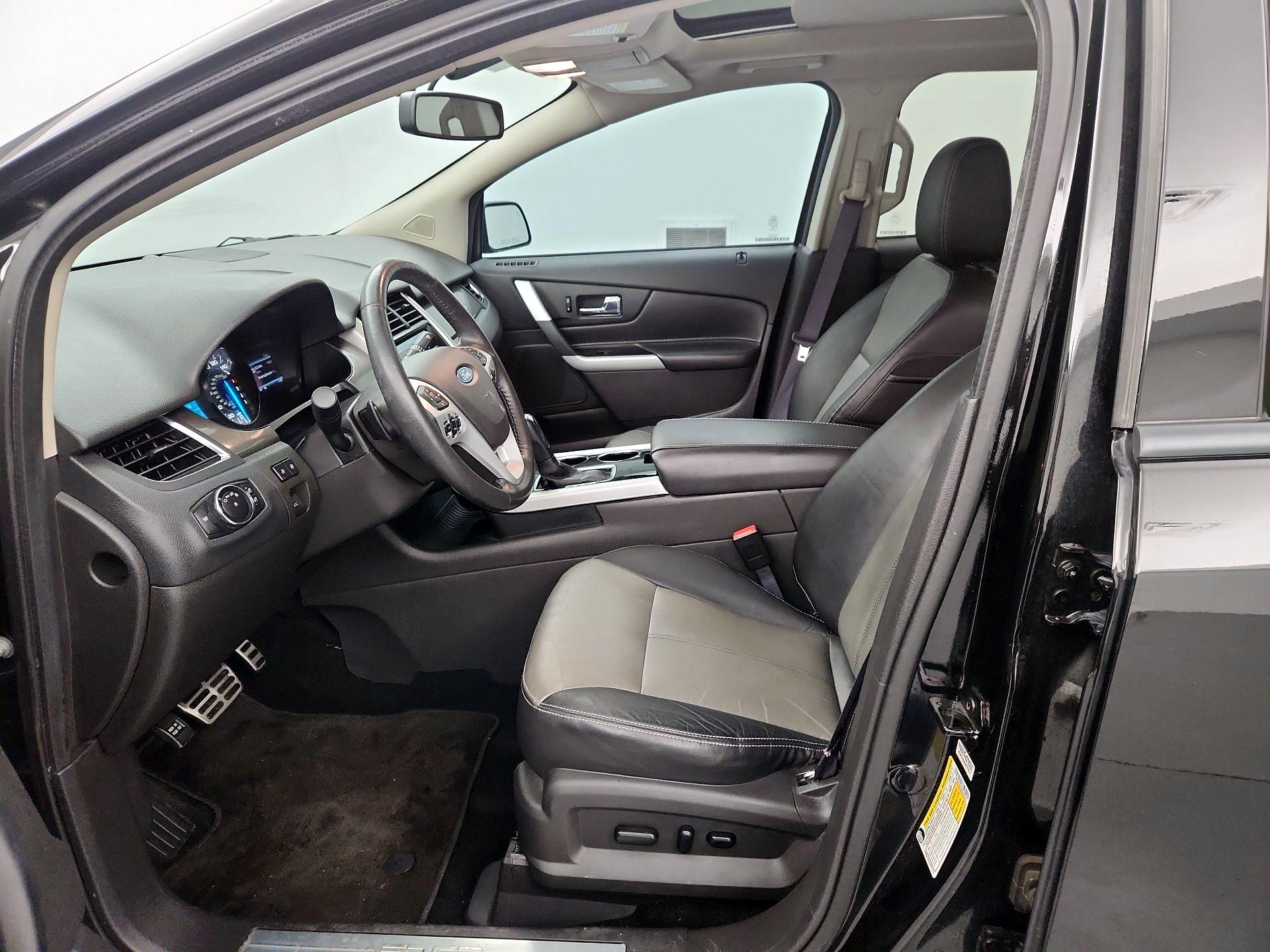 Thumbnail: 2014 Ford Edge - 11