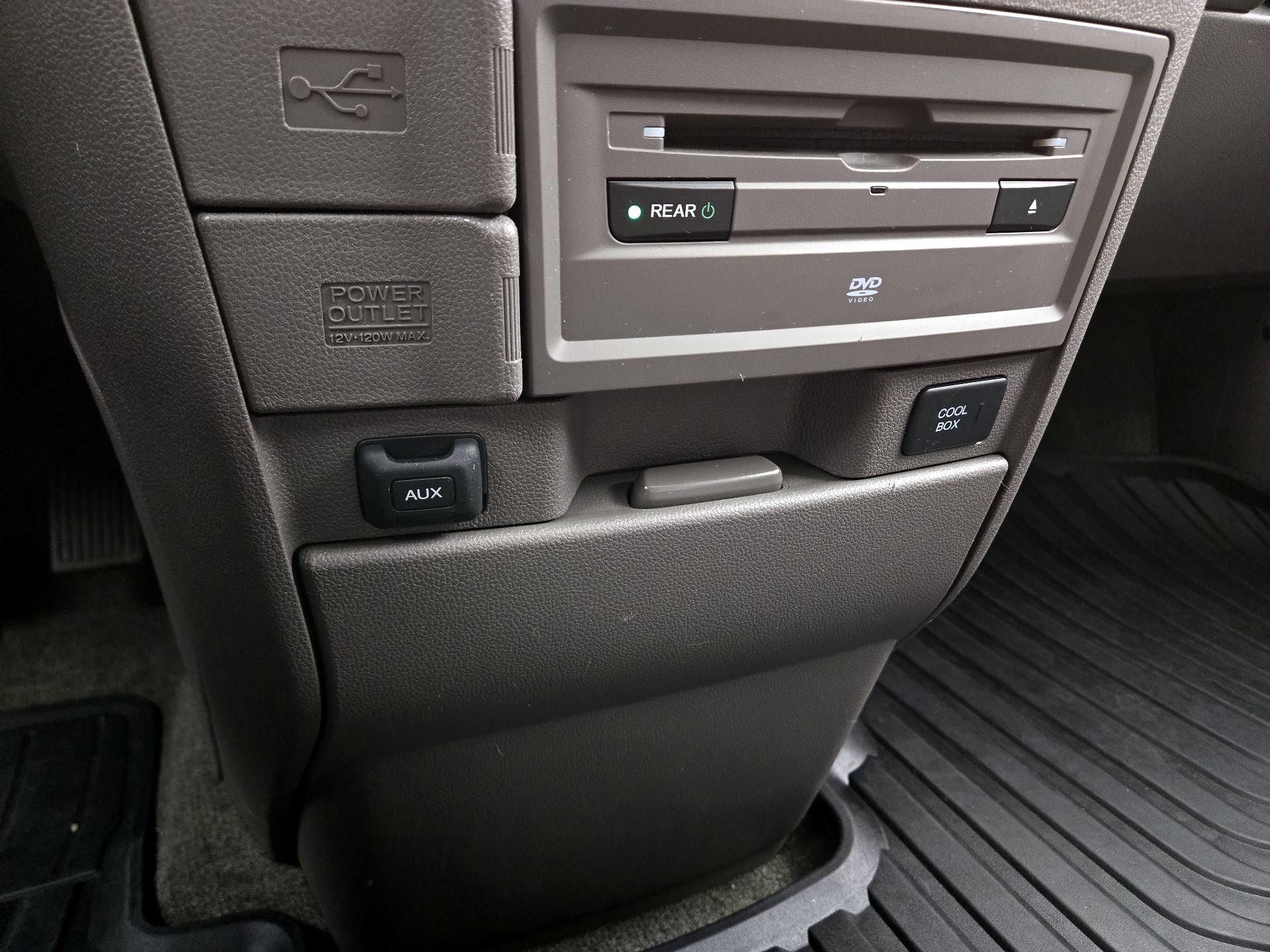 Thumbnail: 2016 Honda Odyssey - 18