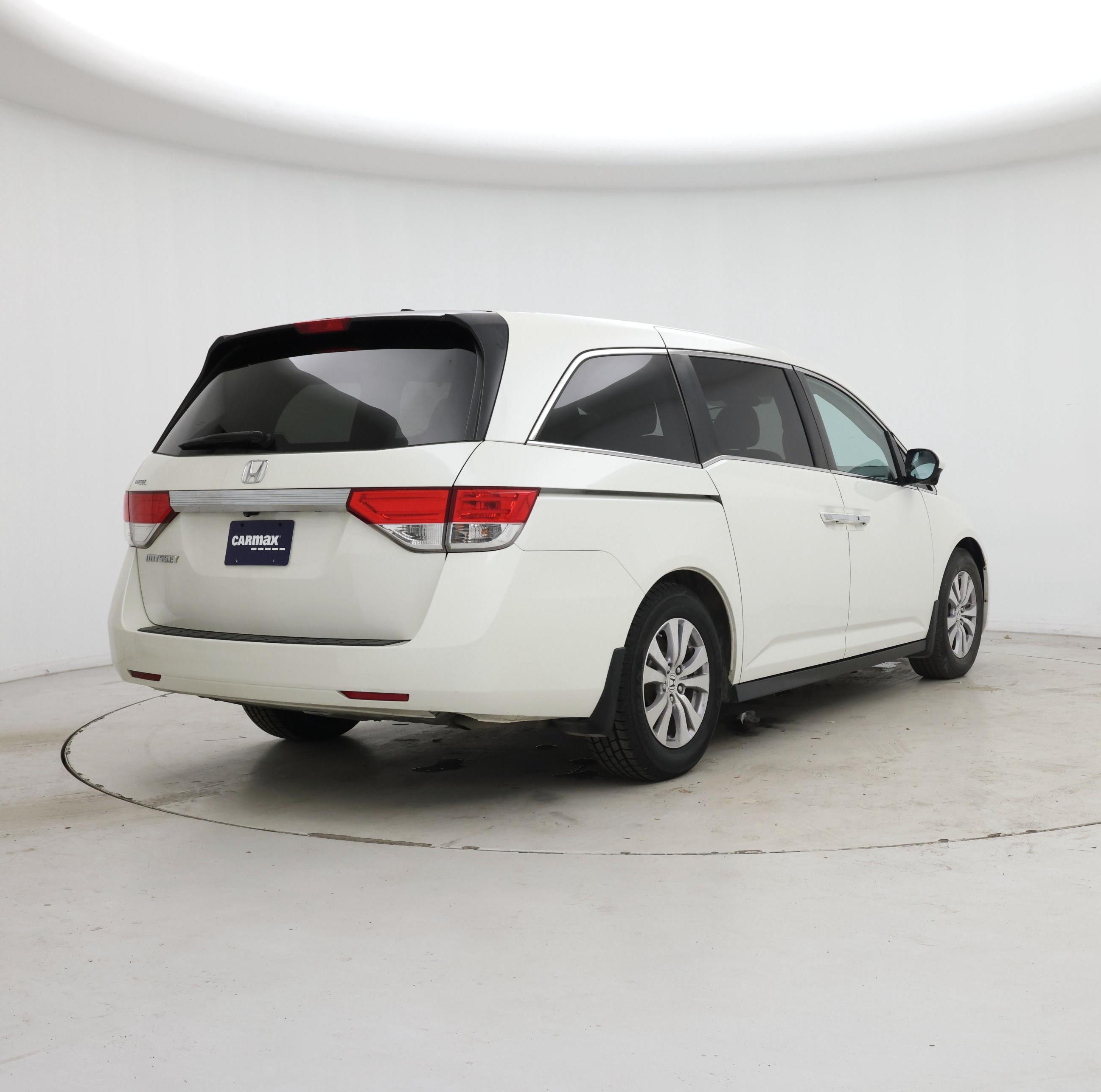 Thumbnail: 2016 Honda Odyssey - 8