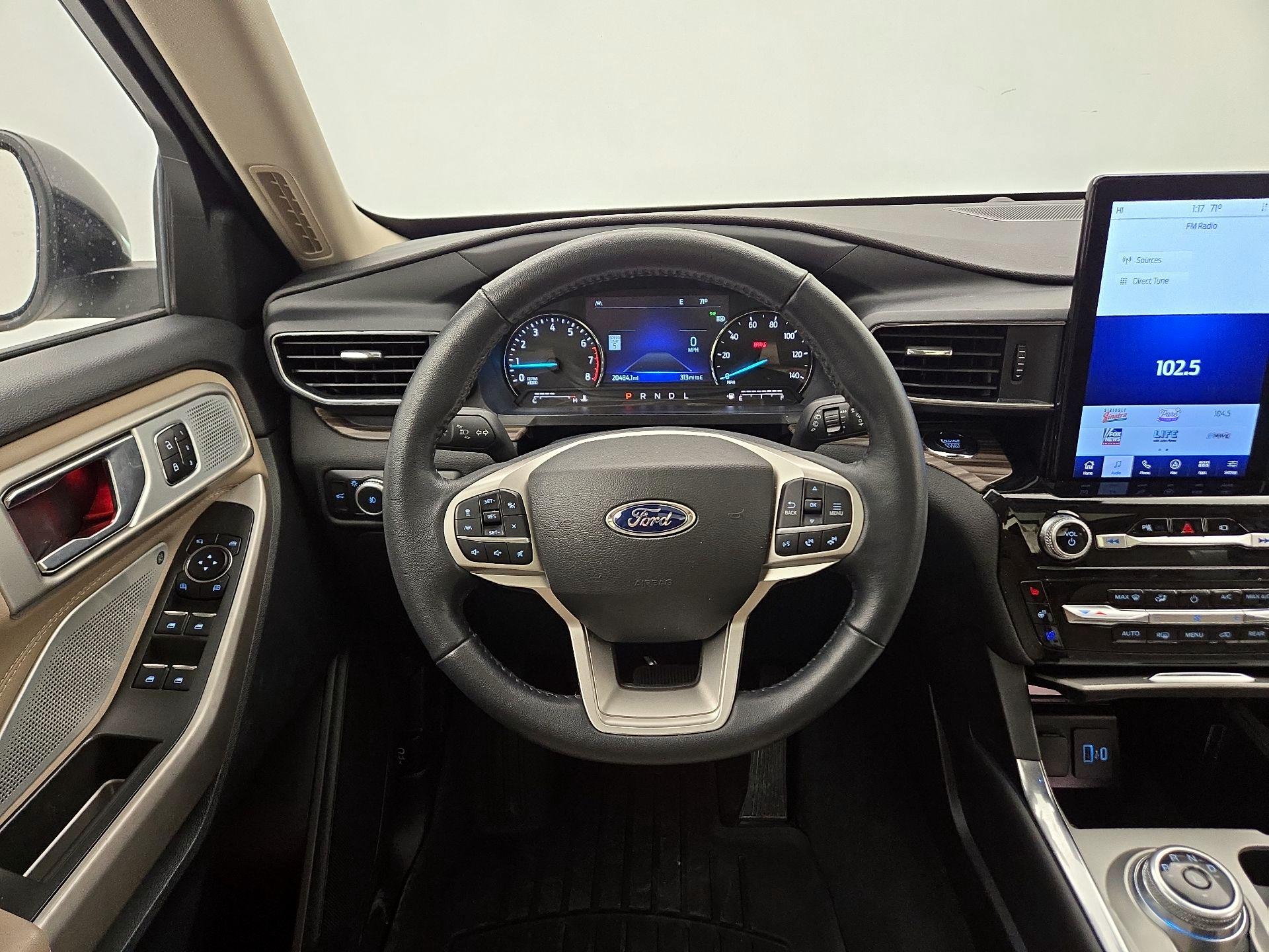 Thumbnail: 2022 Ford Explorer - 10