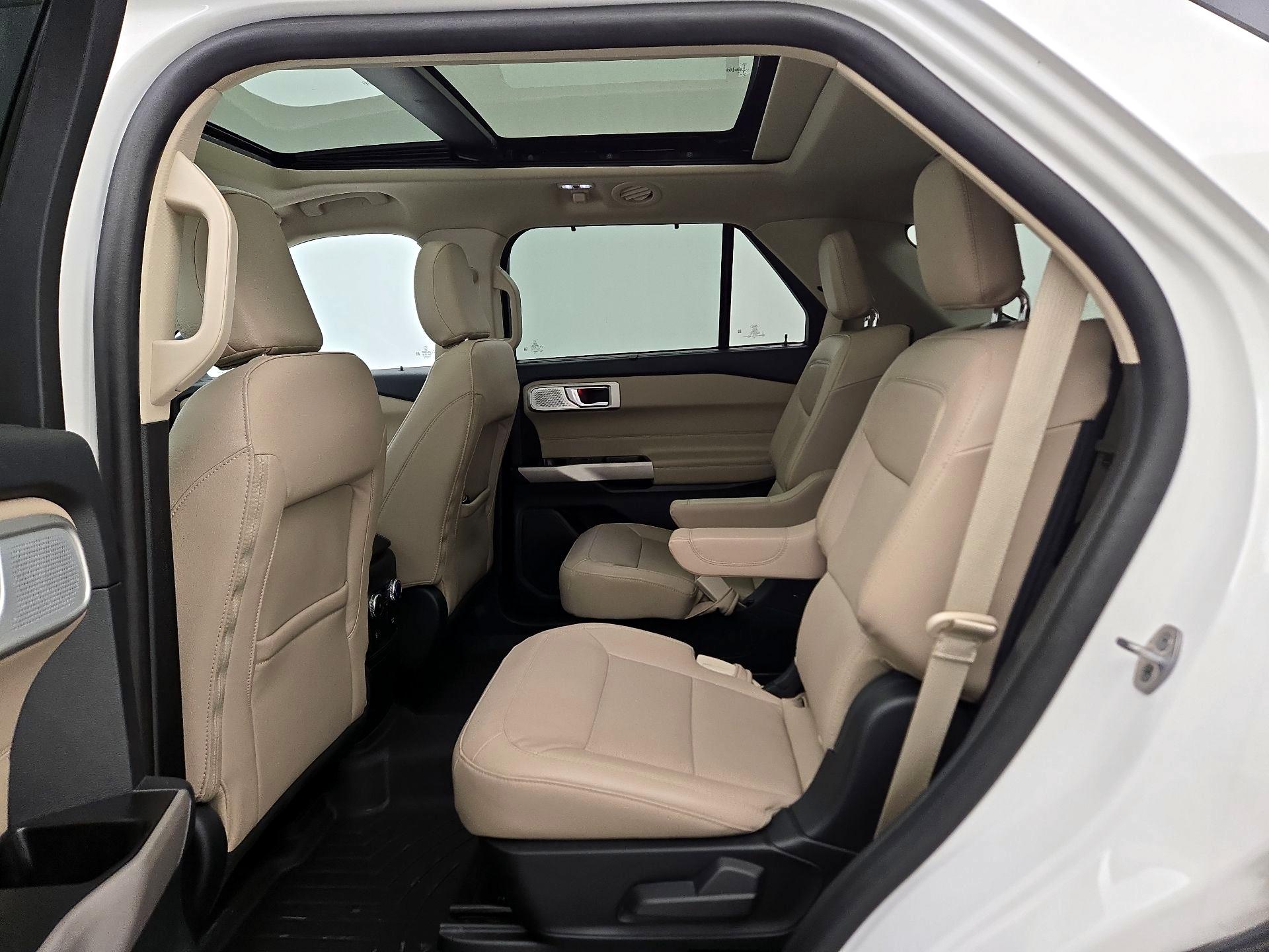 Thumbnail: 2022 Ford Explorer - 20