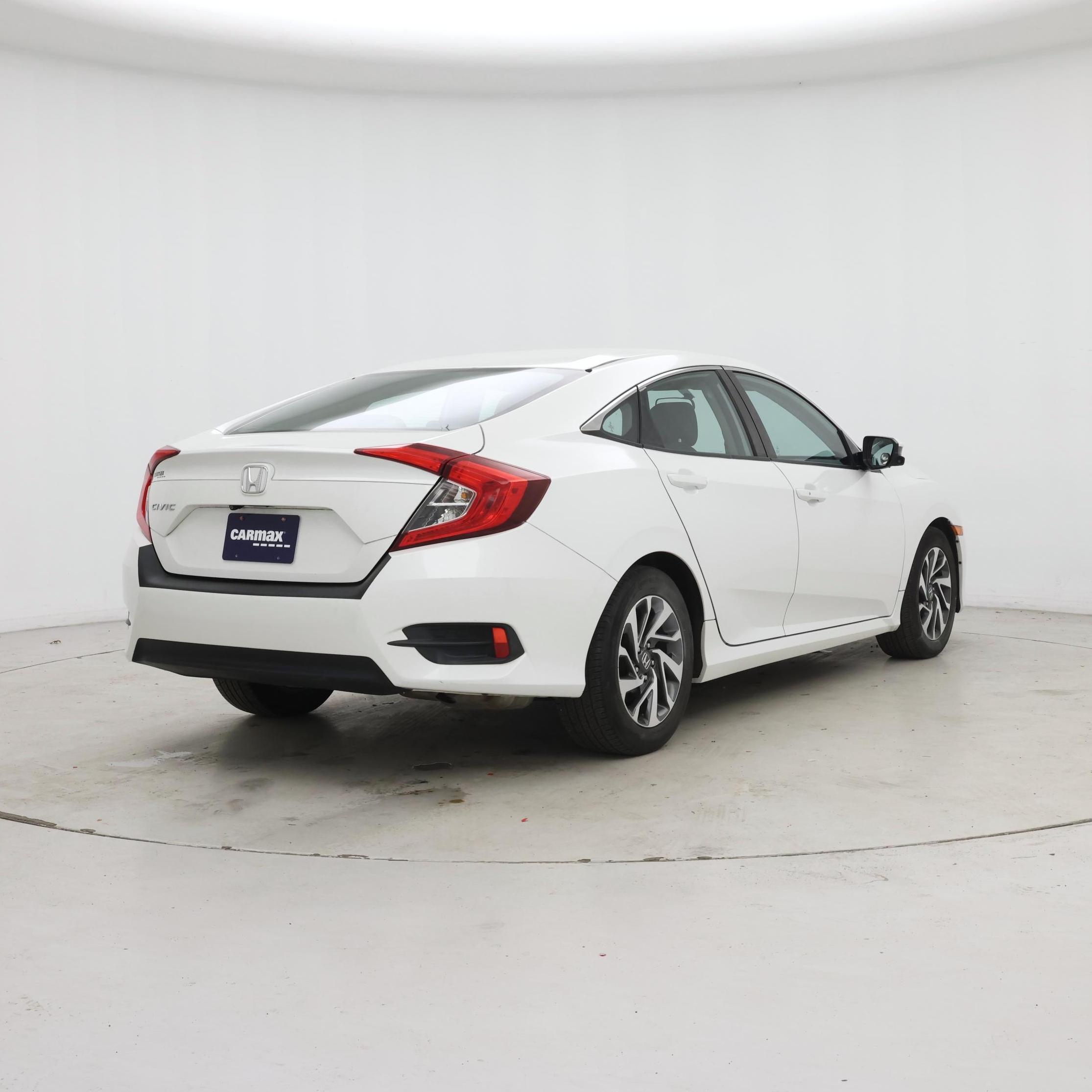 Thumbnail: 2016 Honda Civic - 8