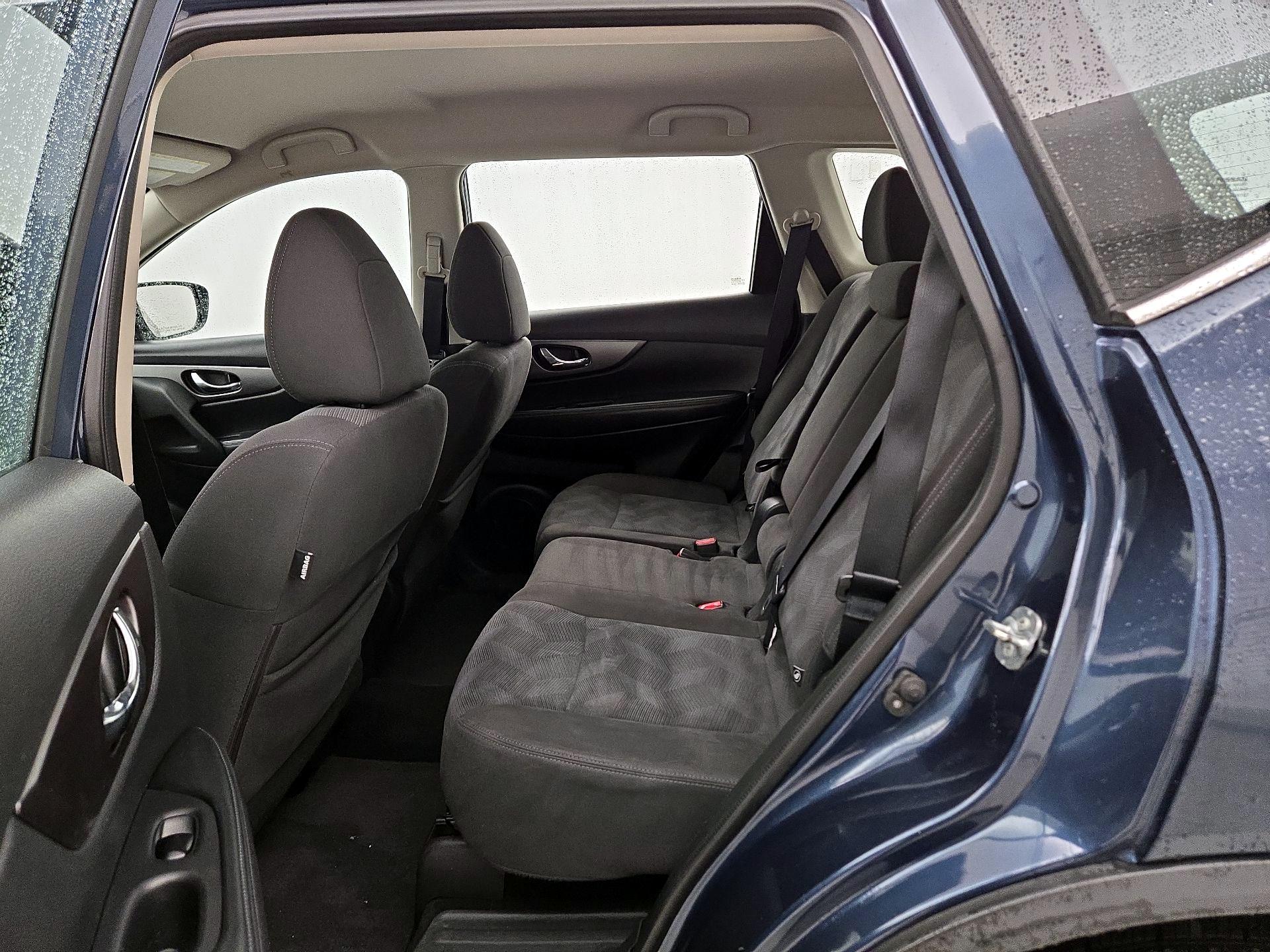 Thumbnail: 2016 Nissan Rogue - 19