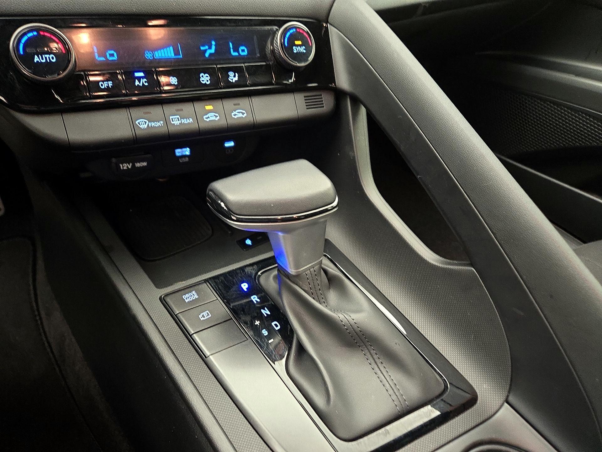 Thumbnail: 2025 Hyundai Elantra - 17