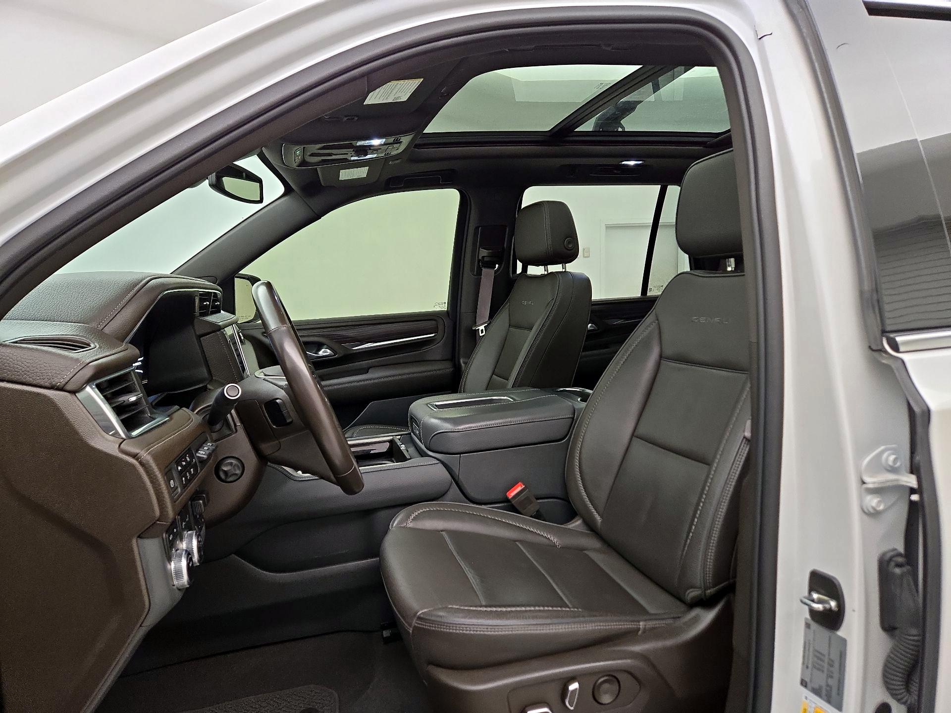 Thumbnail: 2022 GMC Yukon - 11