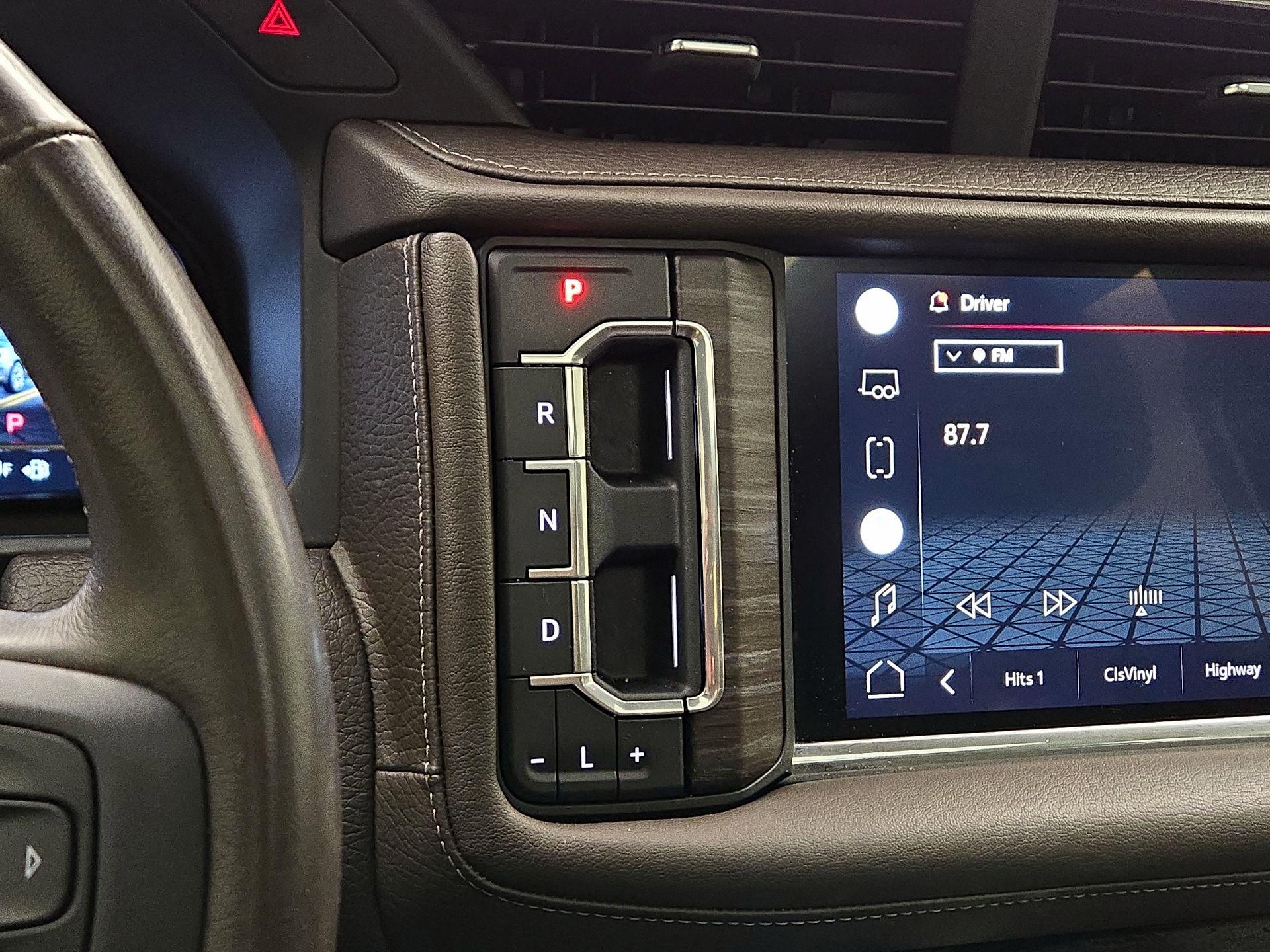 Thumbnail: 2022 GMC Yukon - 17