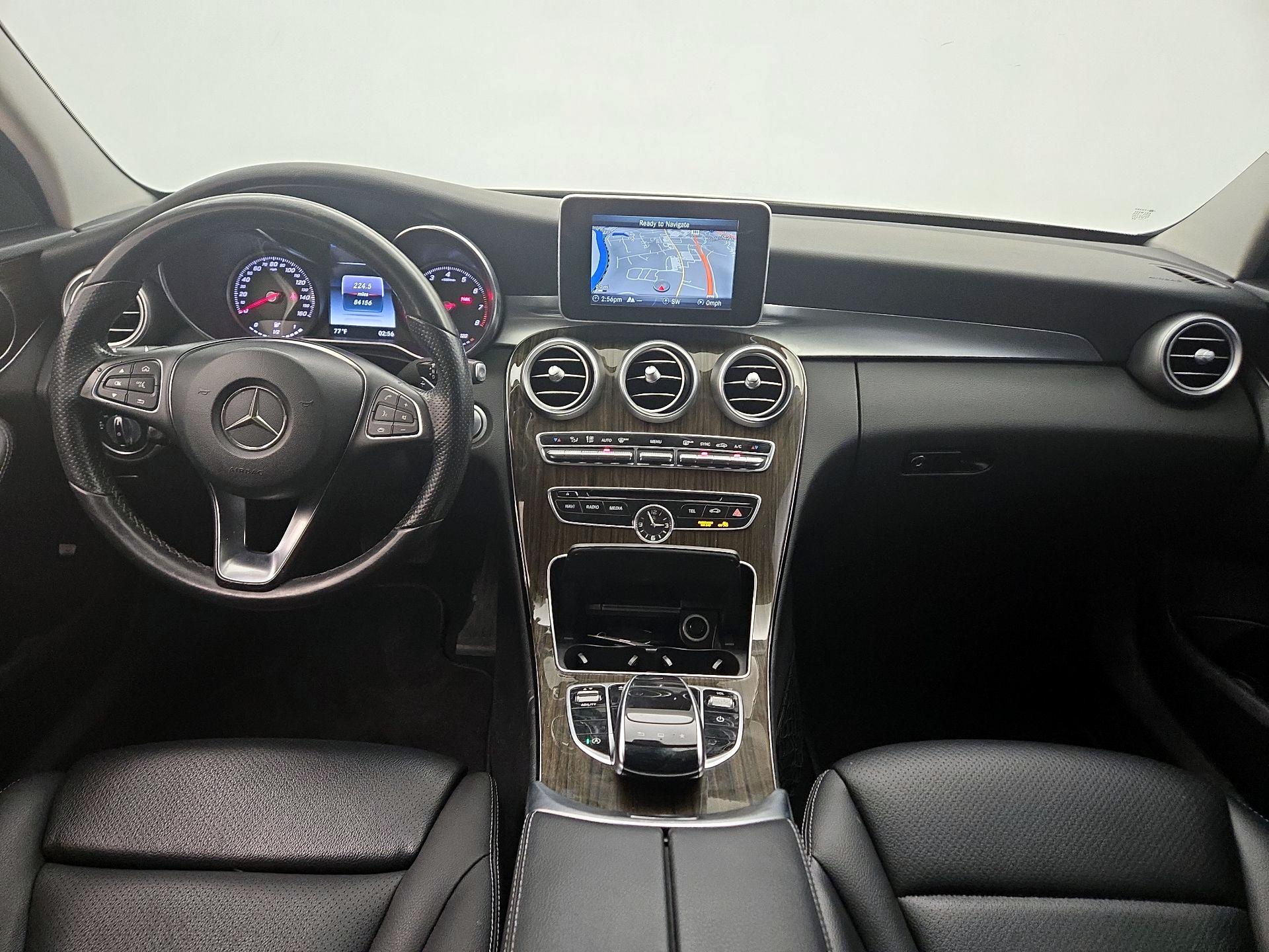 Thumbnail: 2015 Mercedes-Benz C-Class - 9