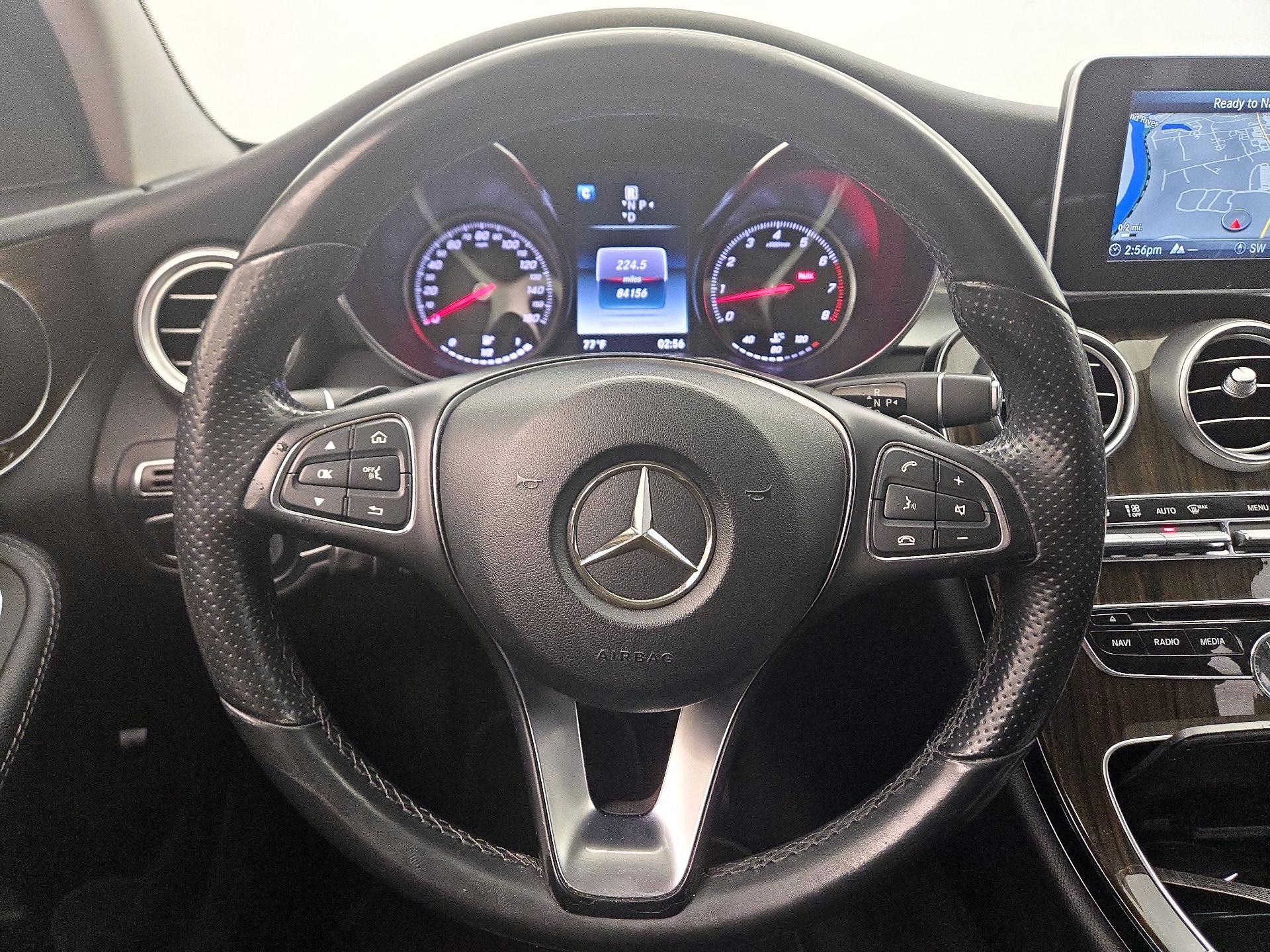 Thumbnail: 2015 Mercedes-Benz C-Class - 10