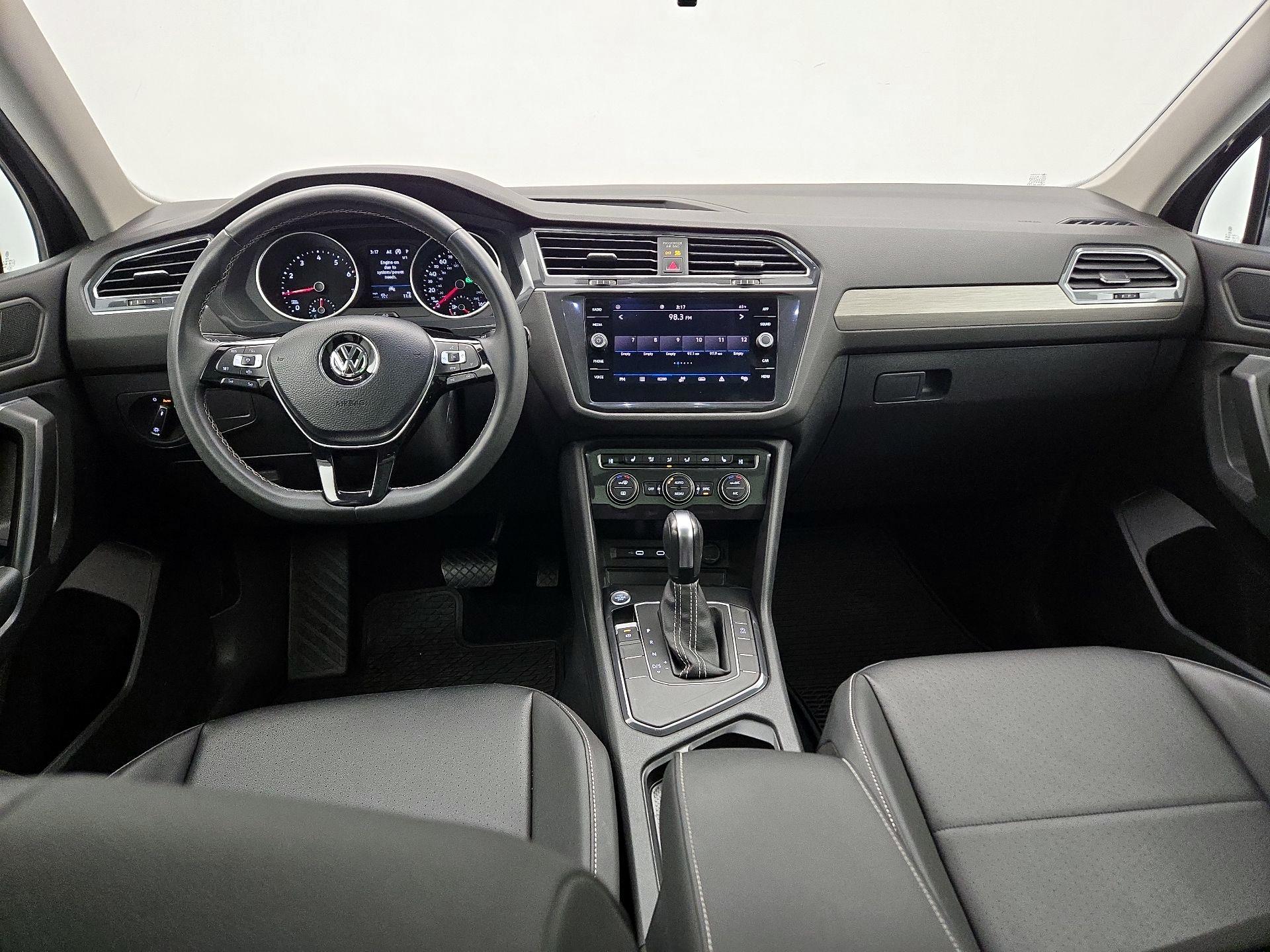 Thumbnail: 2021 Volkswagen Tiguan - 9