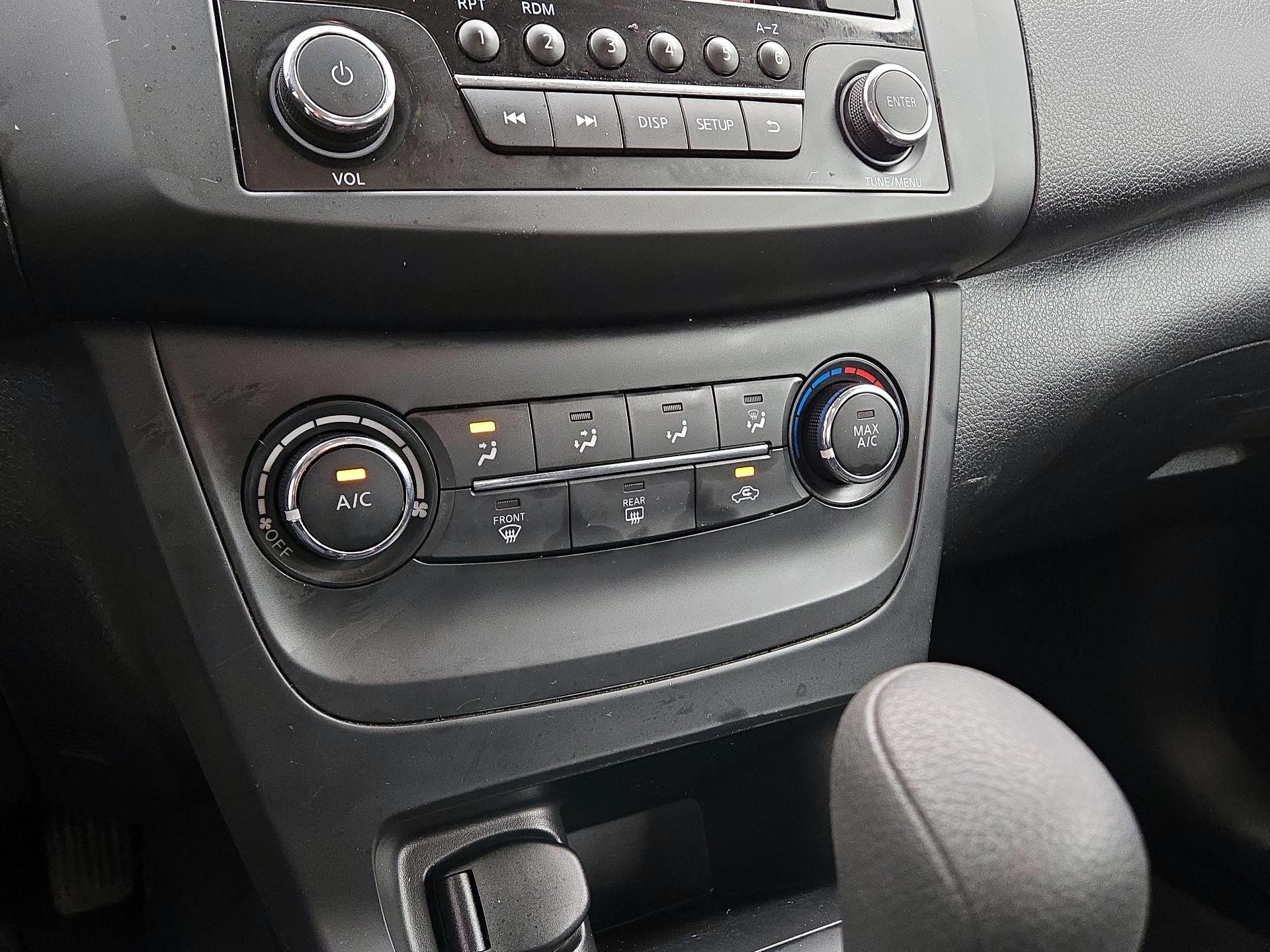 Thumbnail: 2017 Nissan Sentra - 15