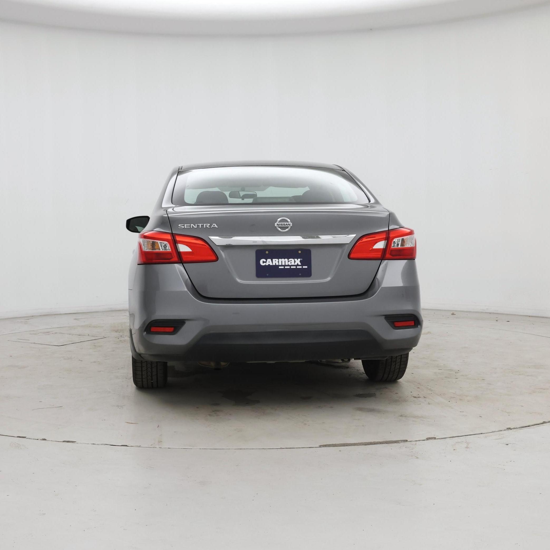 Thumbnail: 2017 Nissan Sentra - 6