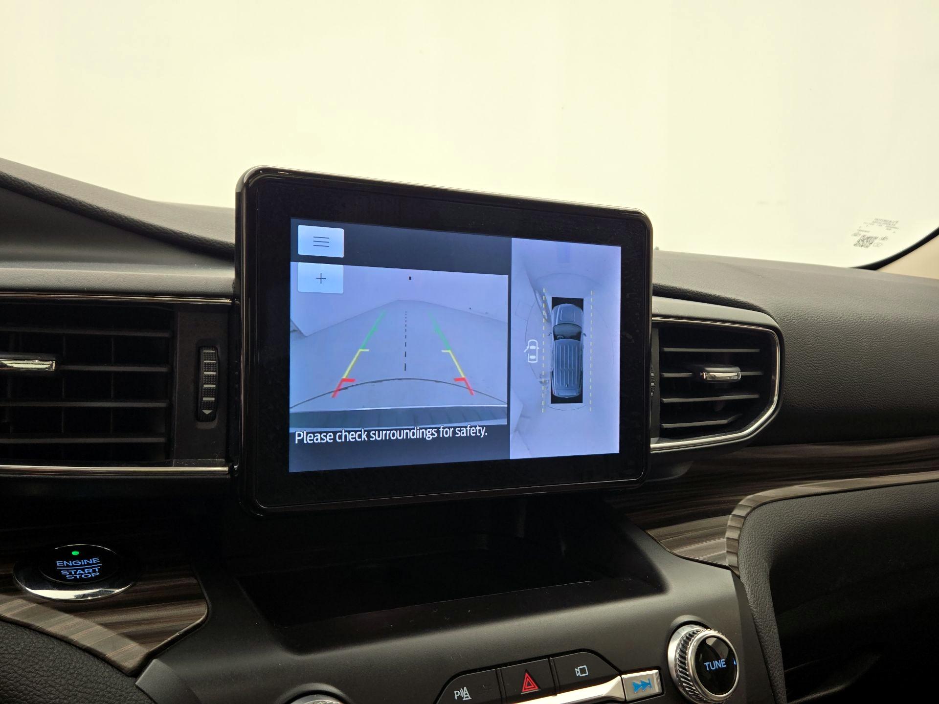 Thumbnail: 2020 Ford Explorer - 15