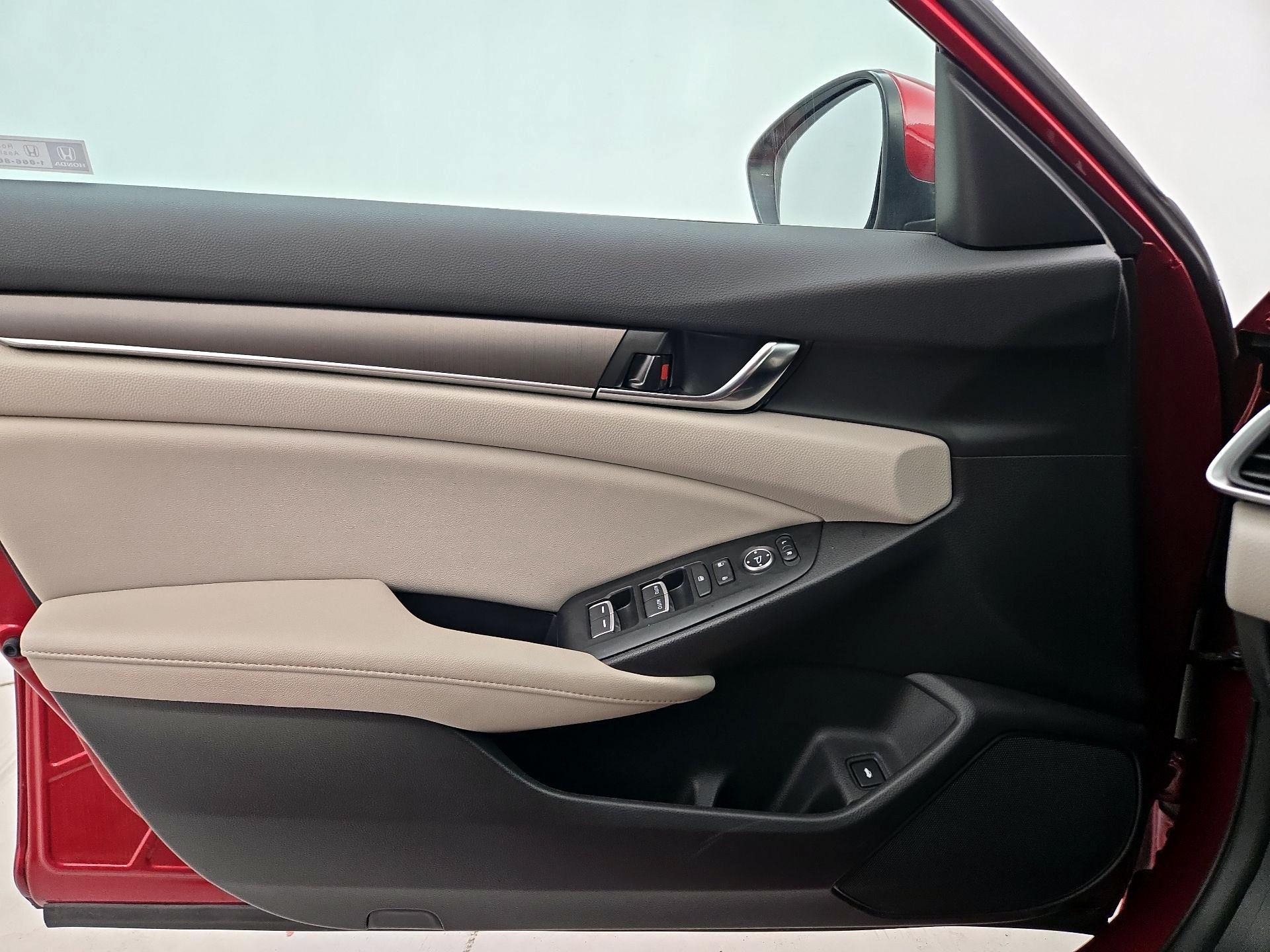 Thumbnail: 2022 Honda Accord - 12