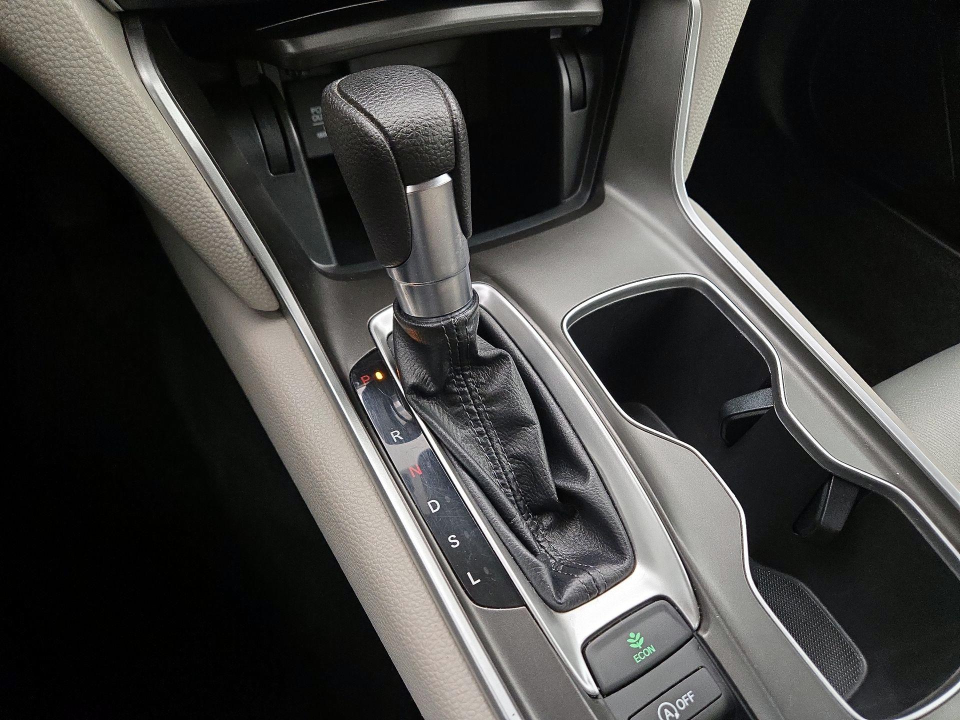 Thumbnail: 2022 Honda Accord - 17