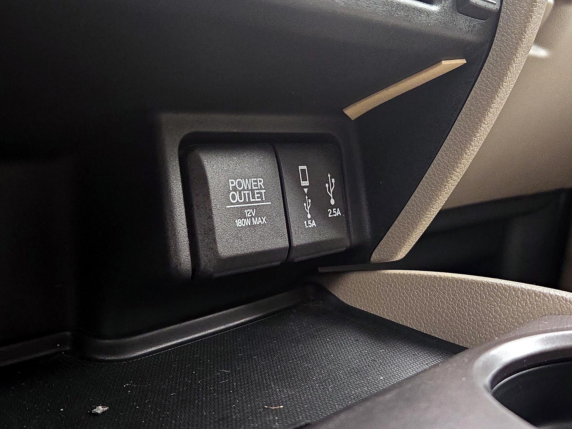 Thumbnail: 2017 Honda Pilot - 18