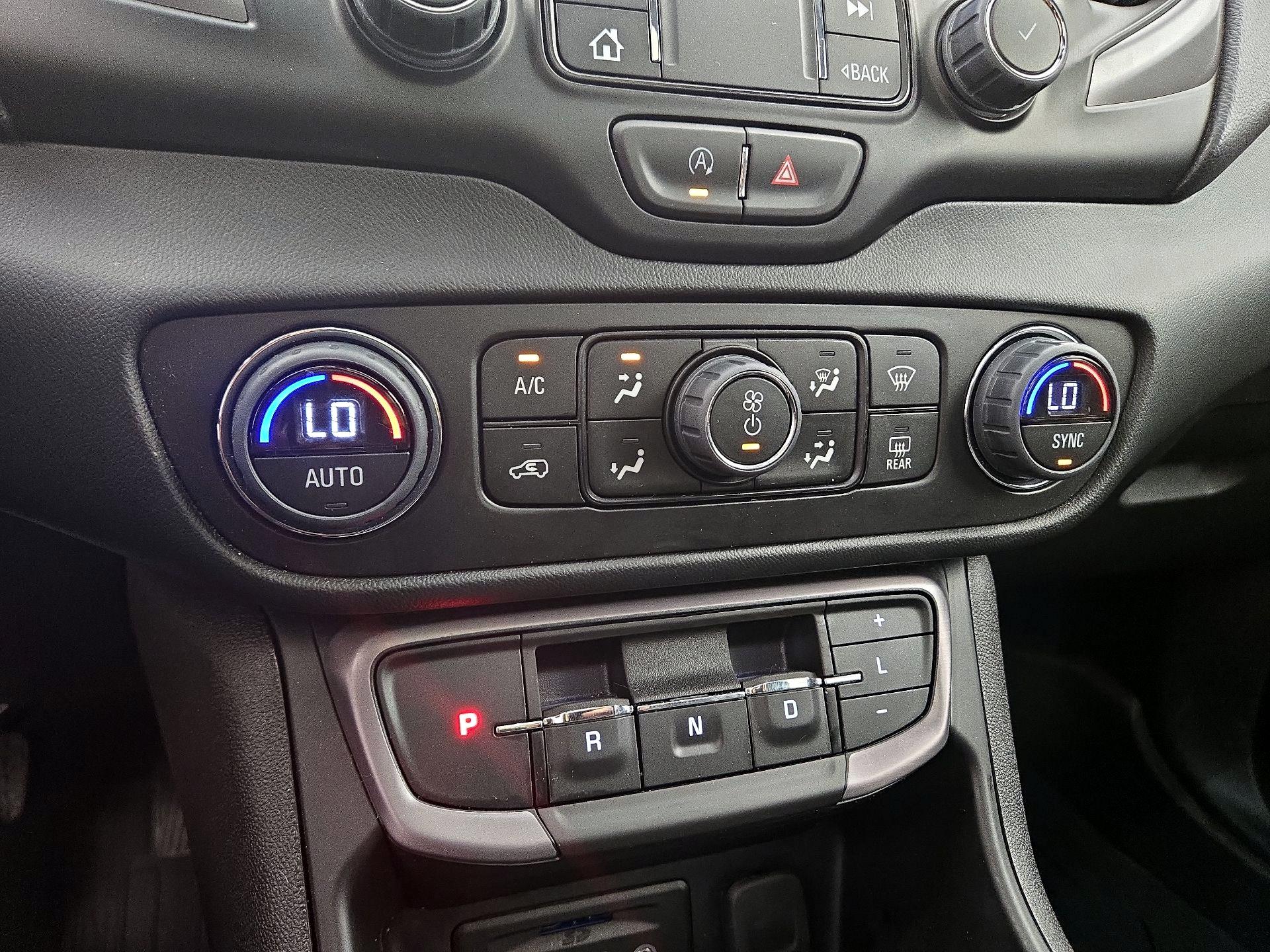 Thumbnail: 2023 GMC Terrain - 16