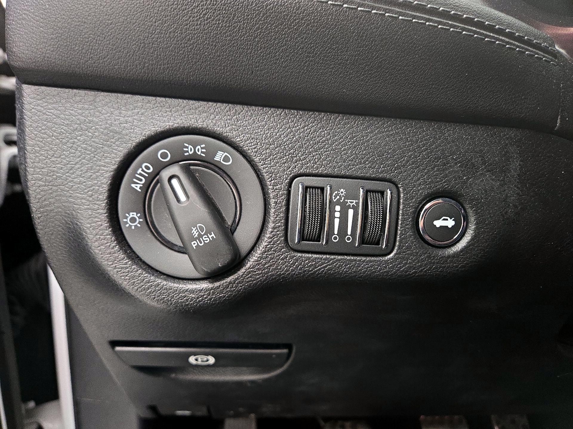 Thumbnail: 2021 Dodge Challenger - 13