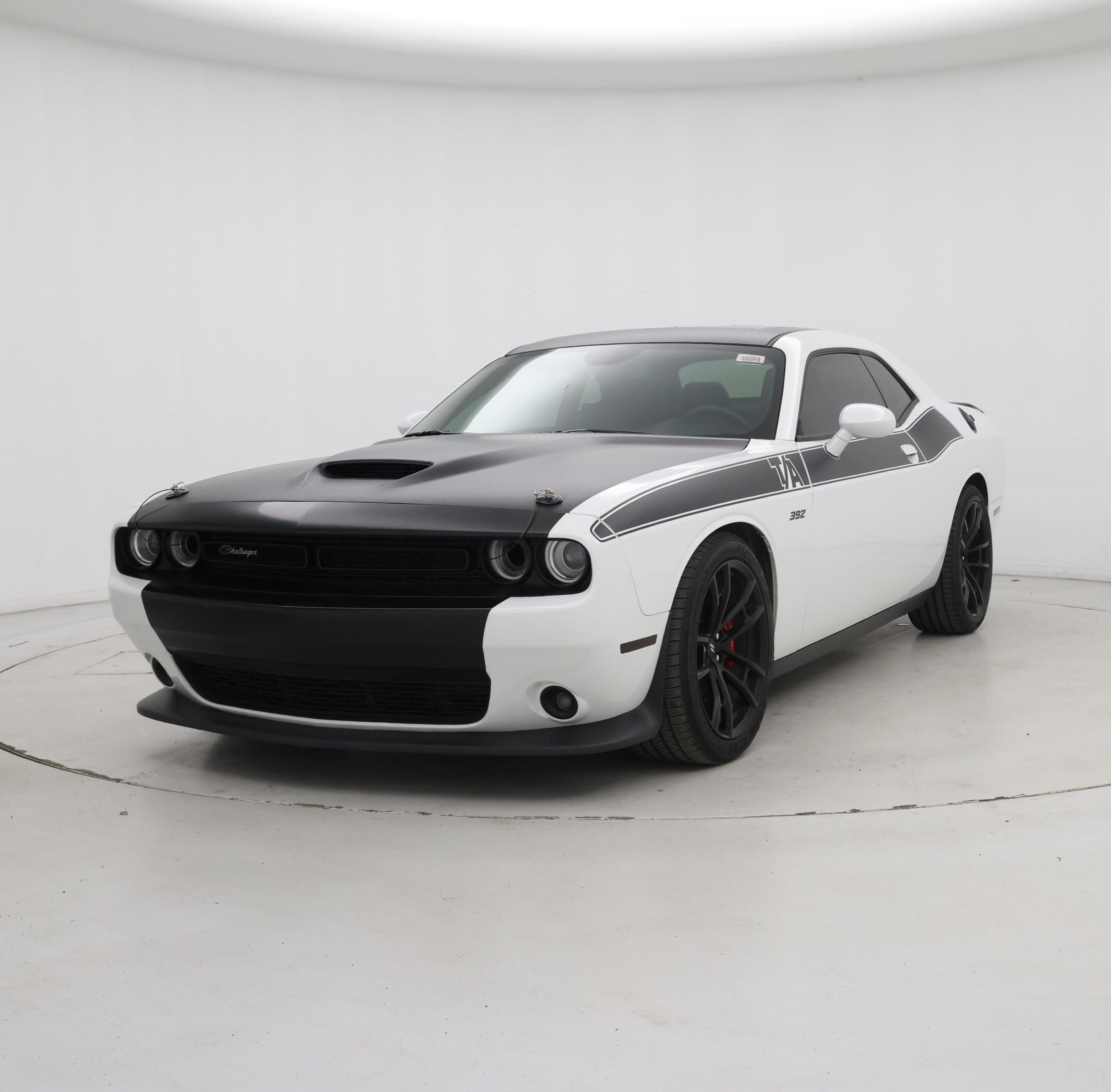 Thumbnail: 2021 Dodge Challenger - 4