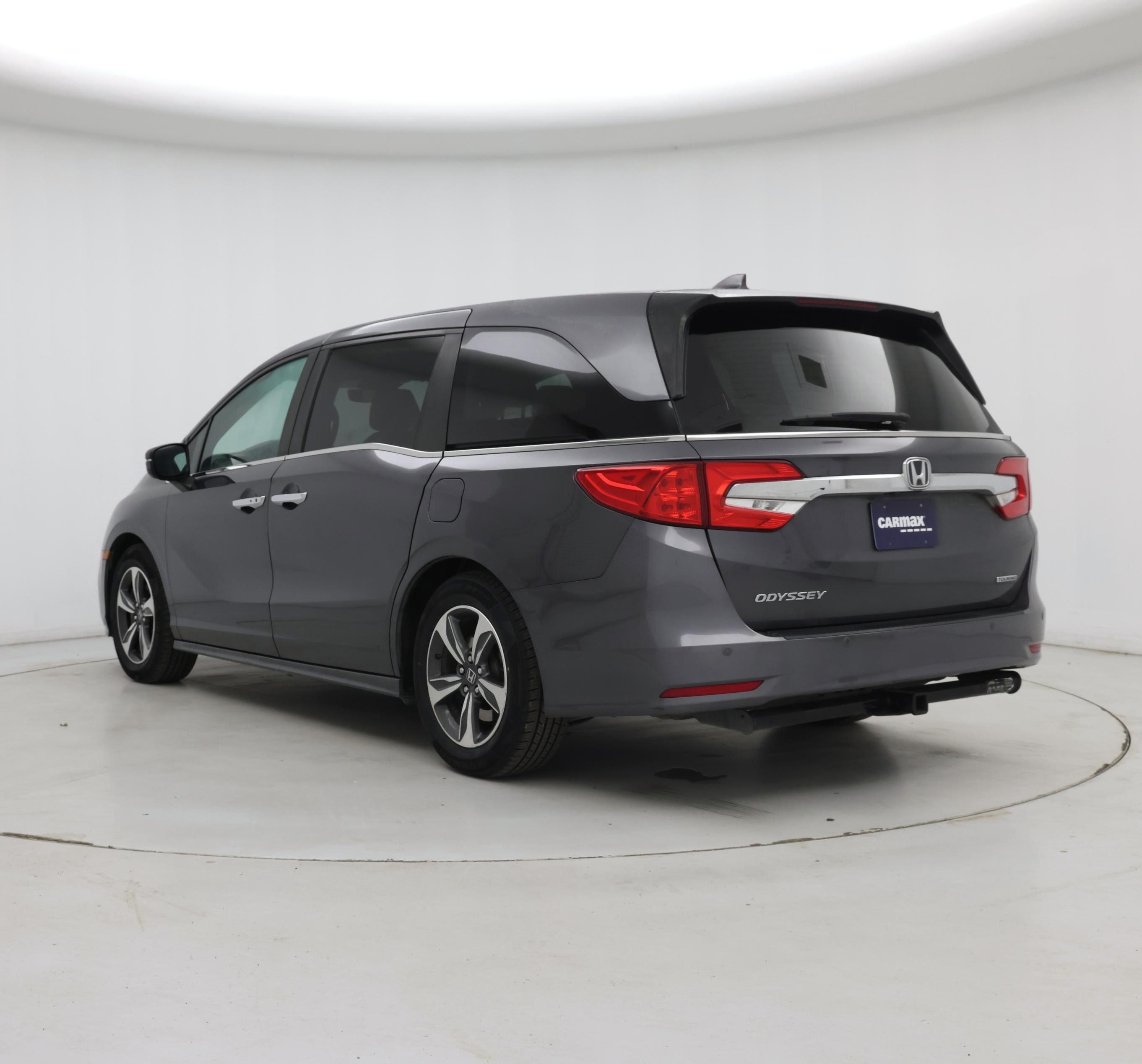 Thumbnail: 2018 Honda Odyssey - 2