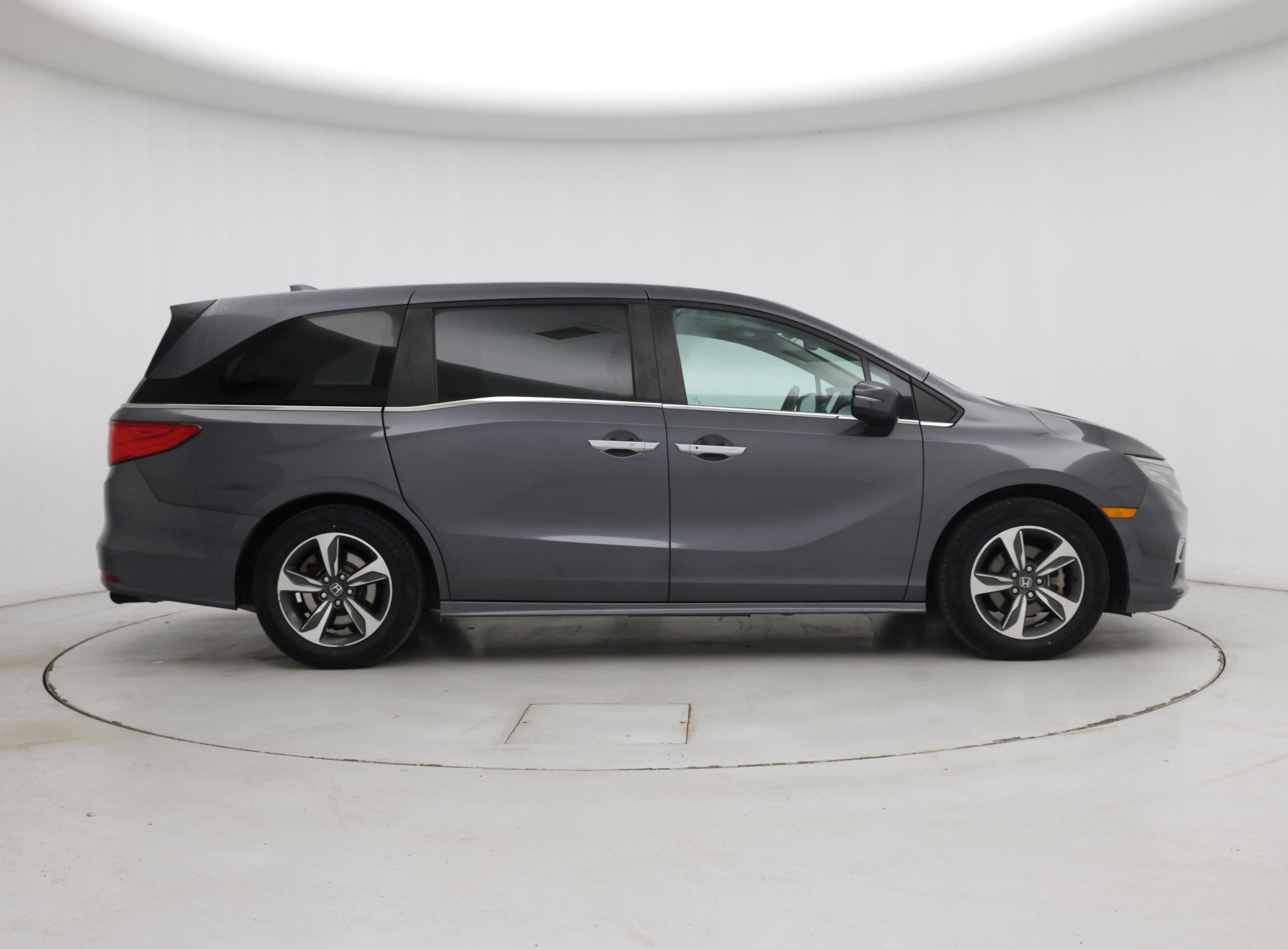 Thumbnail: 2018 Honda Odyssey - 7
