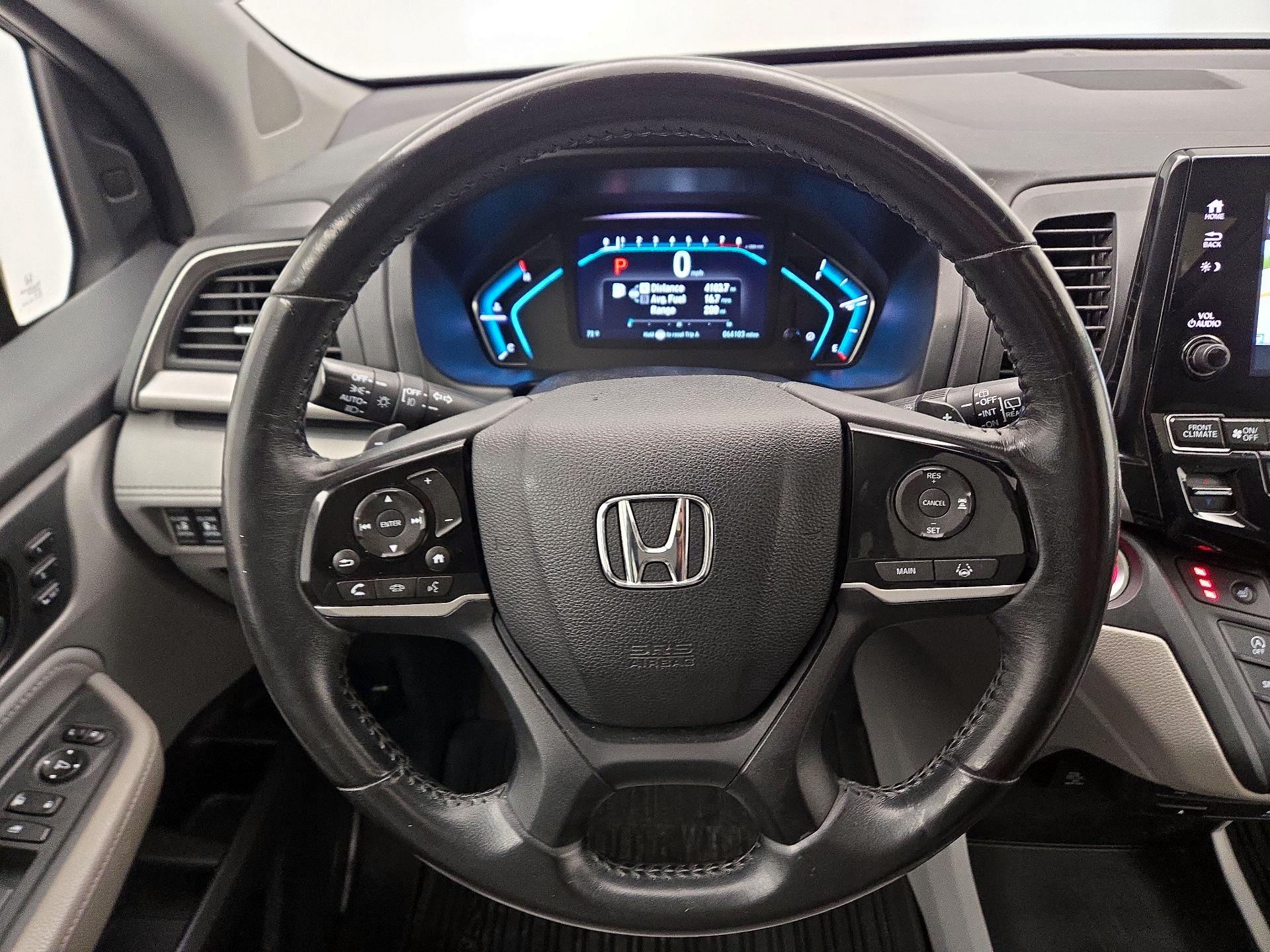 Thumbnail: 2018 Honda Odyssey - 10