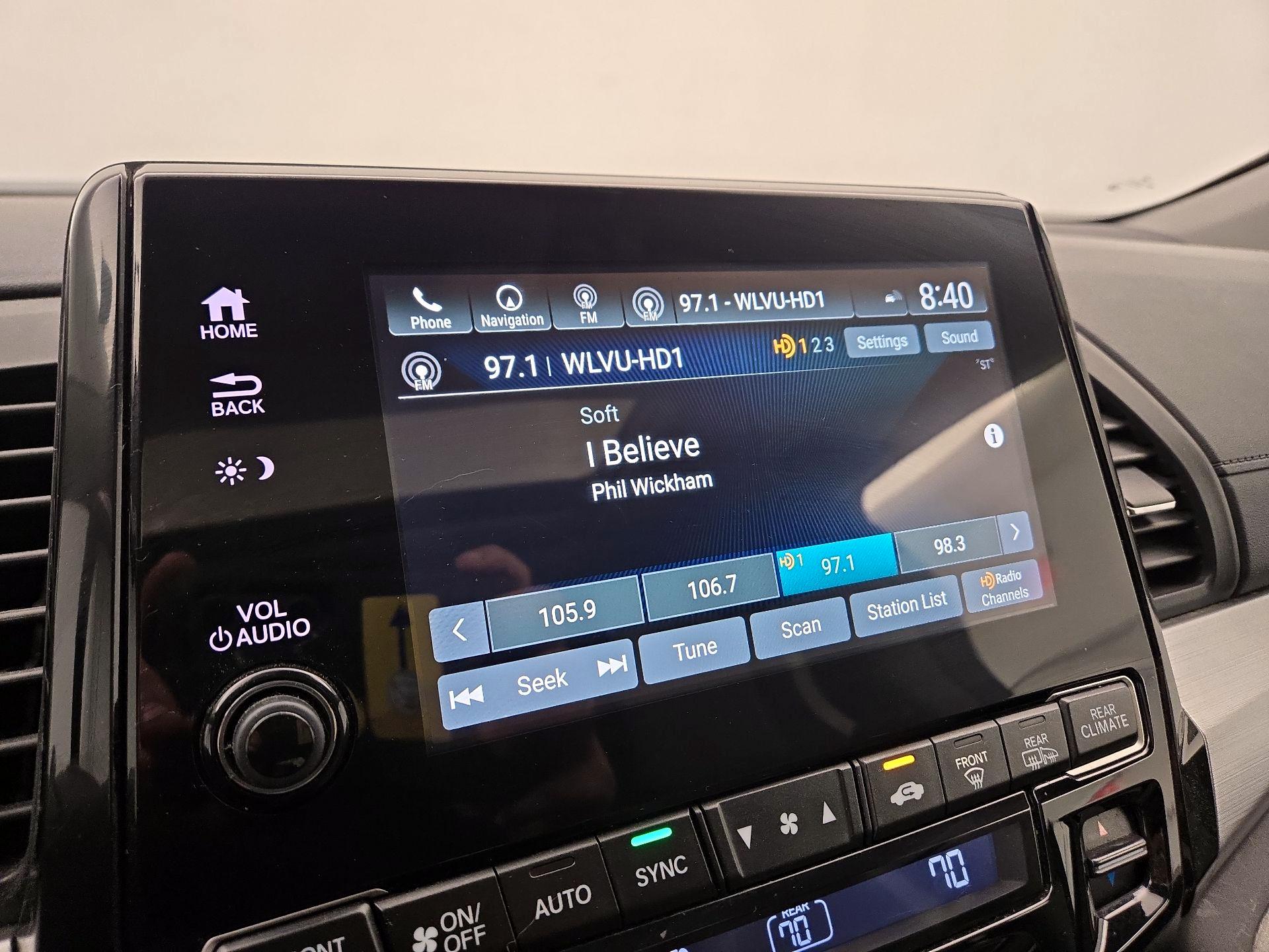 Thumbnail: 2018 Honda Odyssey - 16