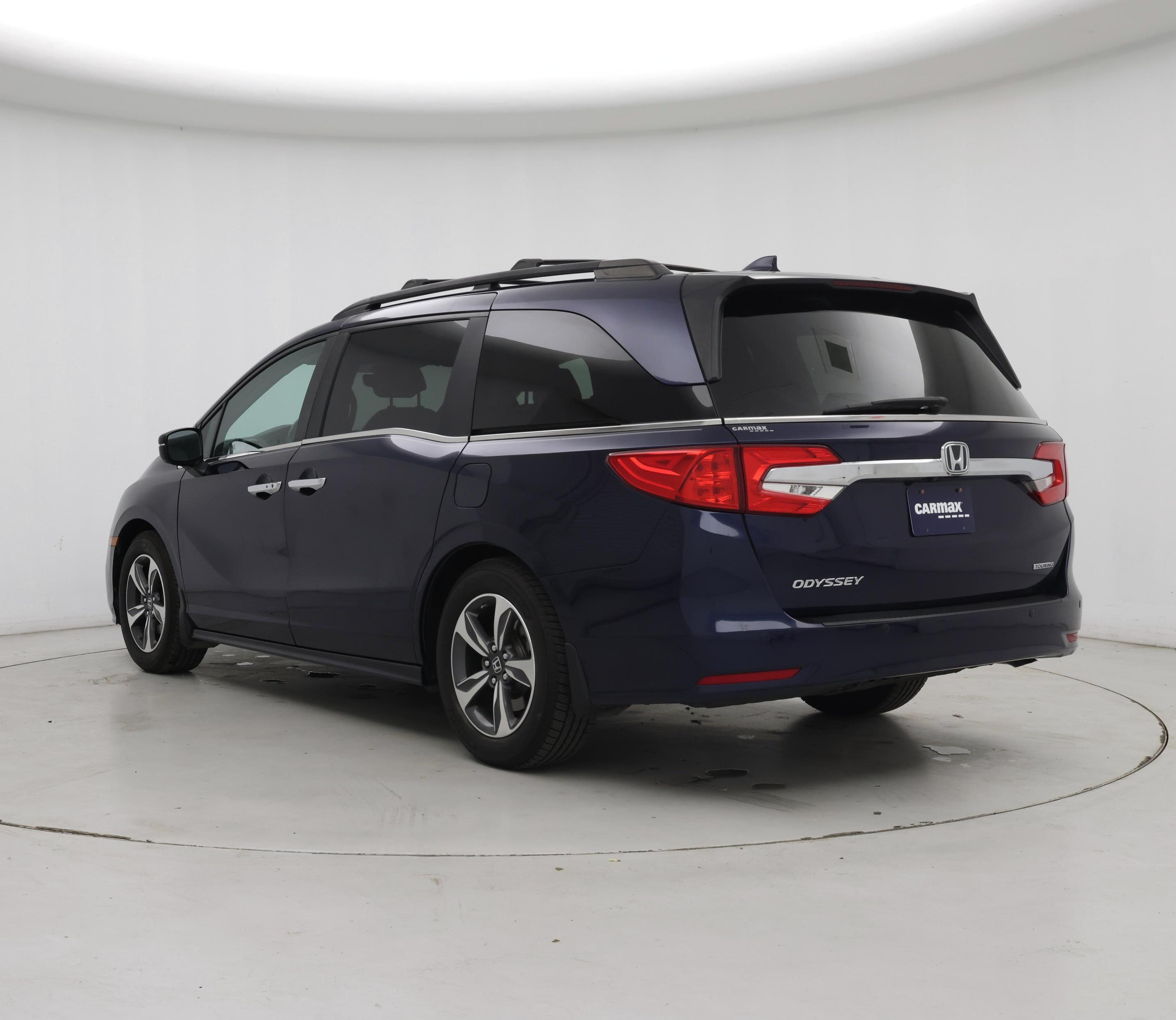 Thumbnail: 2018 Honda Odyssey - 2