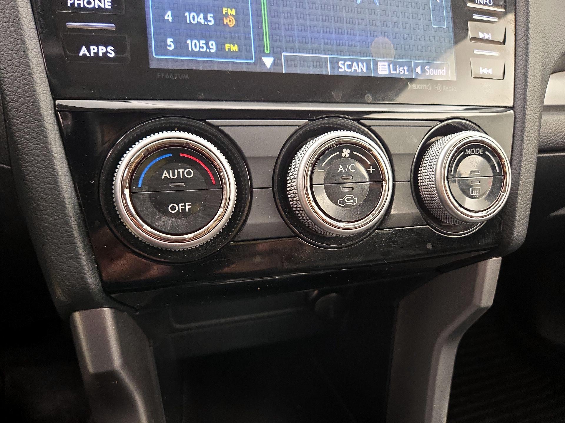 Thumbnail: 2016 Subaru Forester - 16