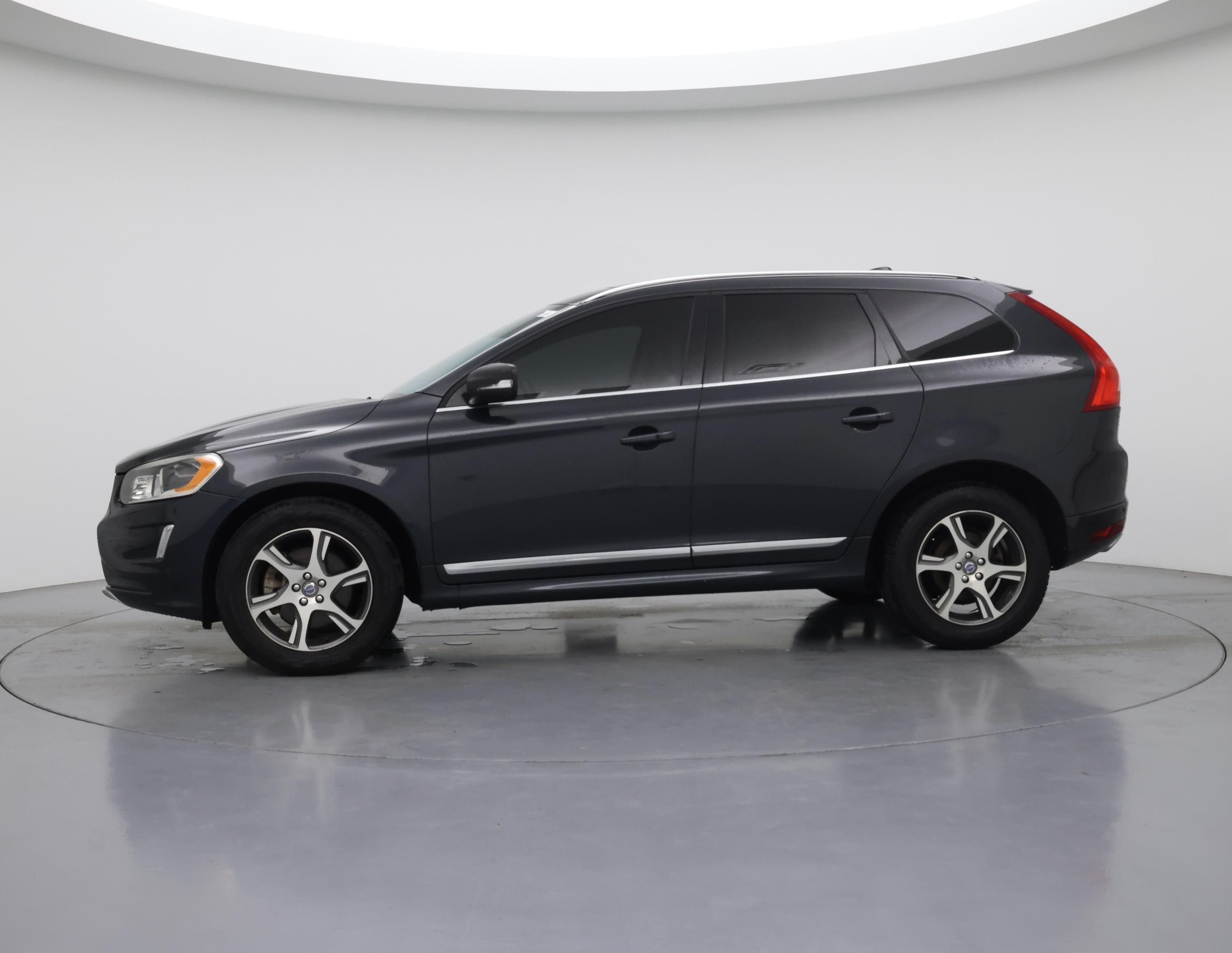 Thumbnail: 2015 Volvo XC60 - 3