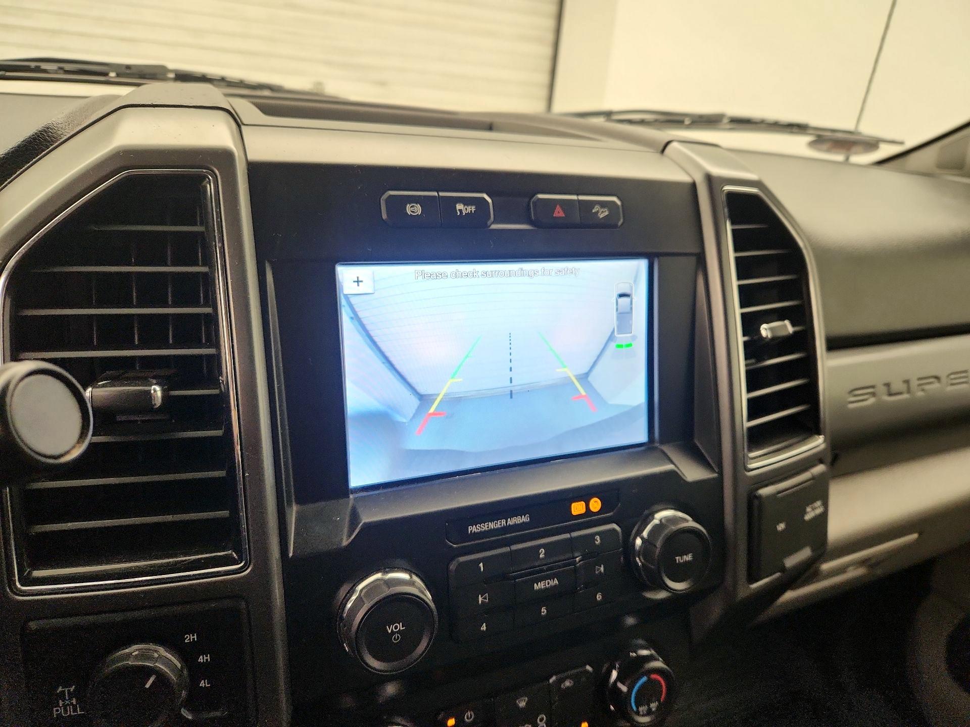 Thumbnail: 2019 Ford F-250 - 14