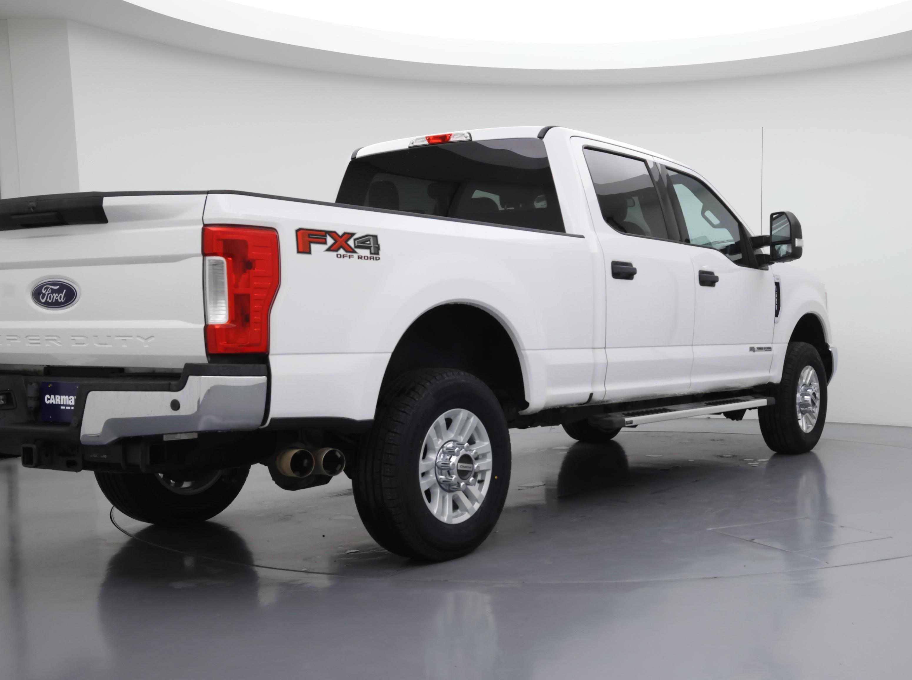 Thumbnail: 2019 Ford F-250 - 8