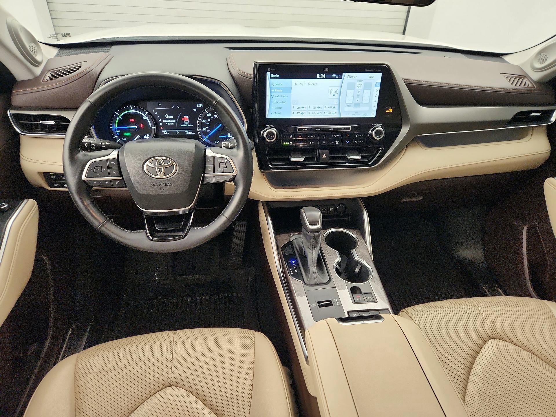 Thumbnail: 2021 Toyota Highlander - 9