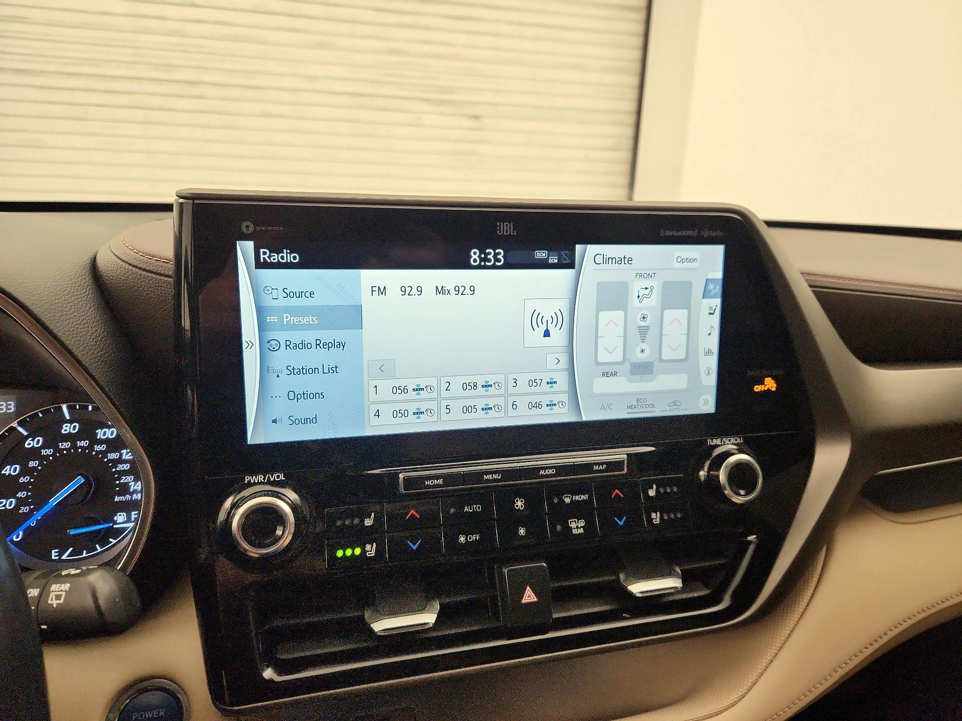 Thumbnail: 2021 Toyota Highlander - 15