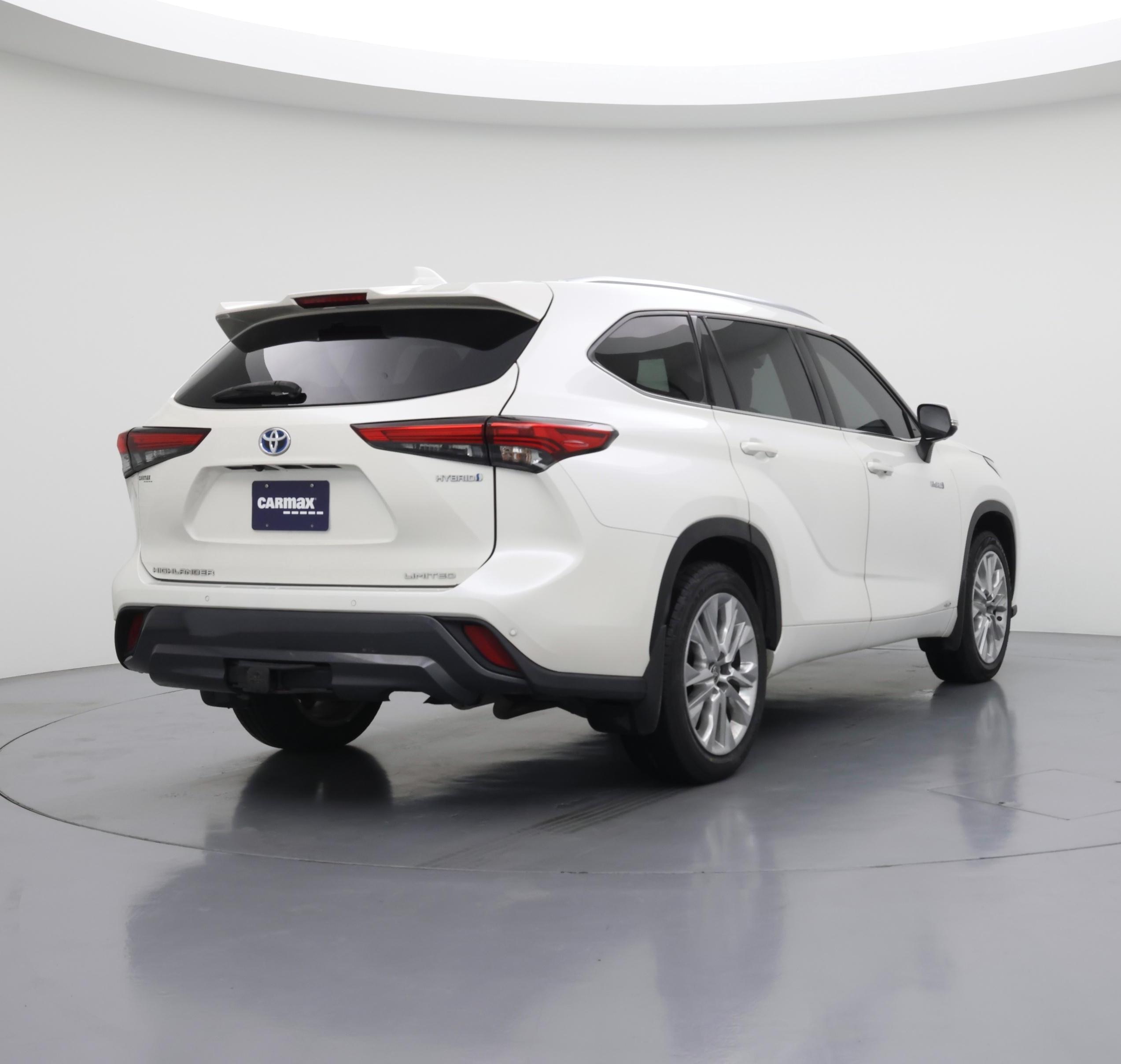 Thumbnail: 2021 Toyota Highlander - 8