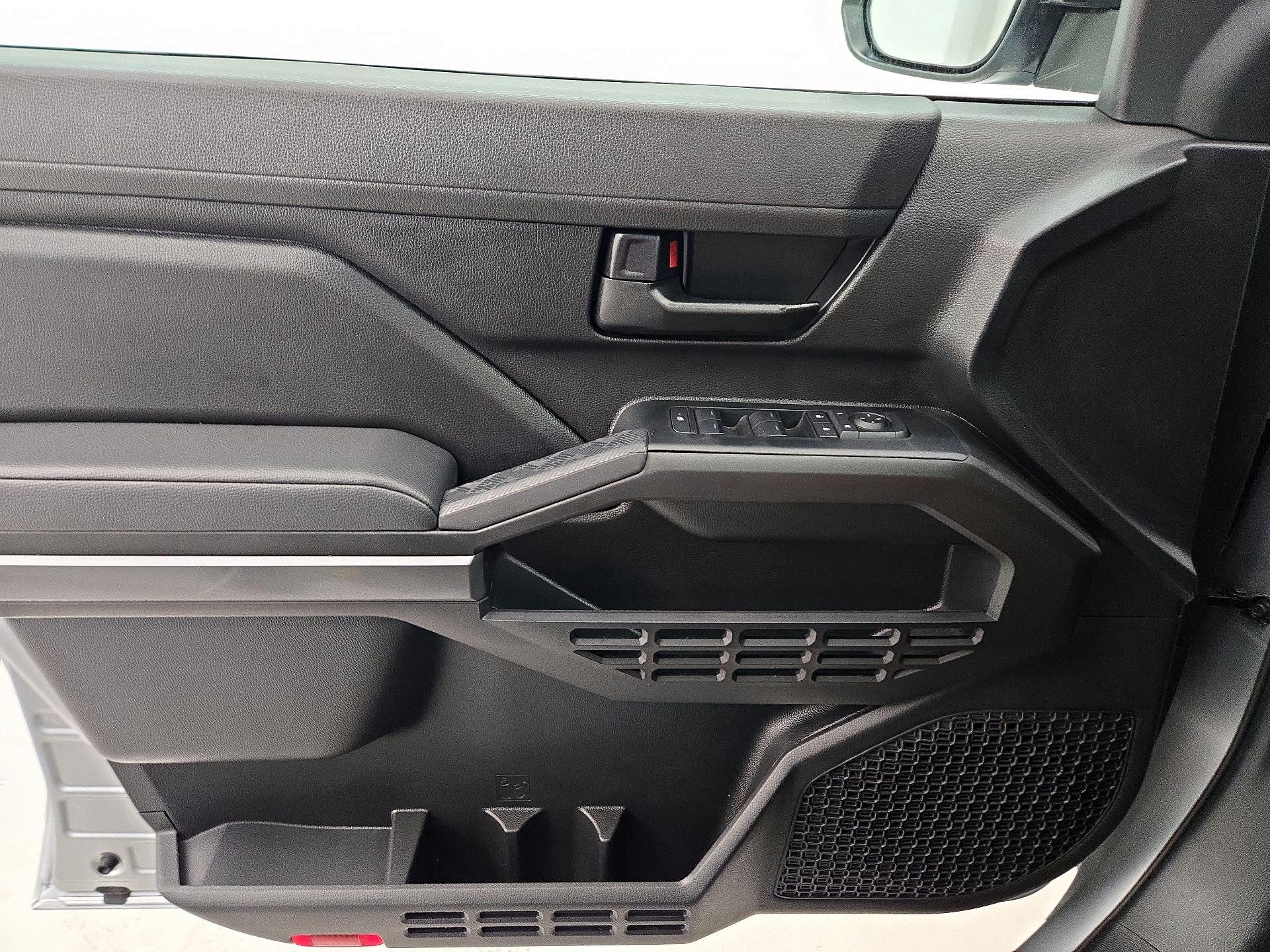 Thumbnail: 2025 Toyota Tacoma - 12