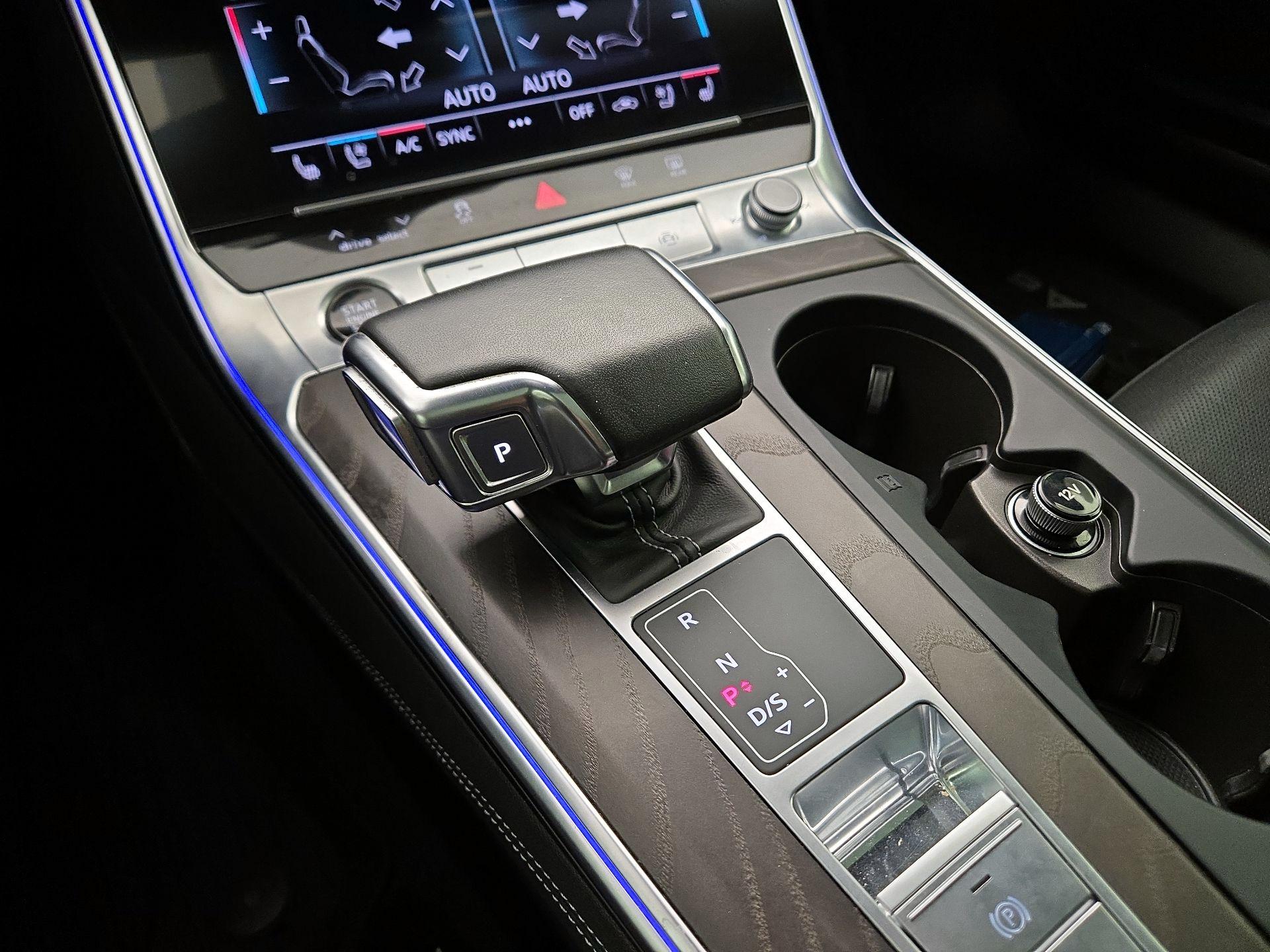 Thumbnail: 2021 Audi A6 - 17