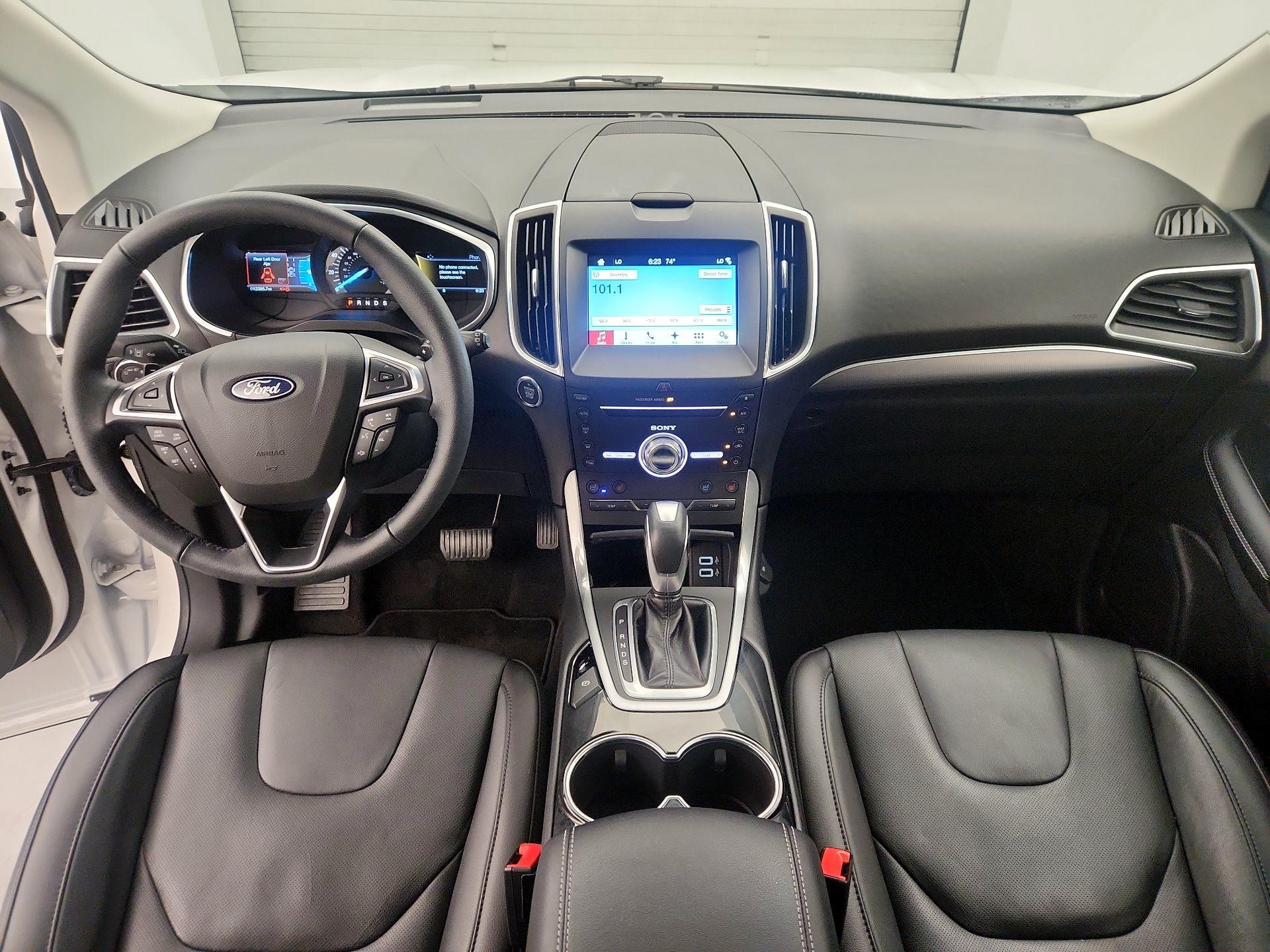 Thumbnail: 2018 Ford Edge - 9