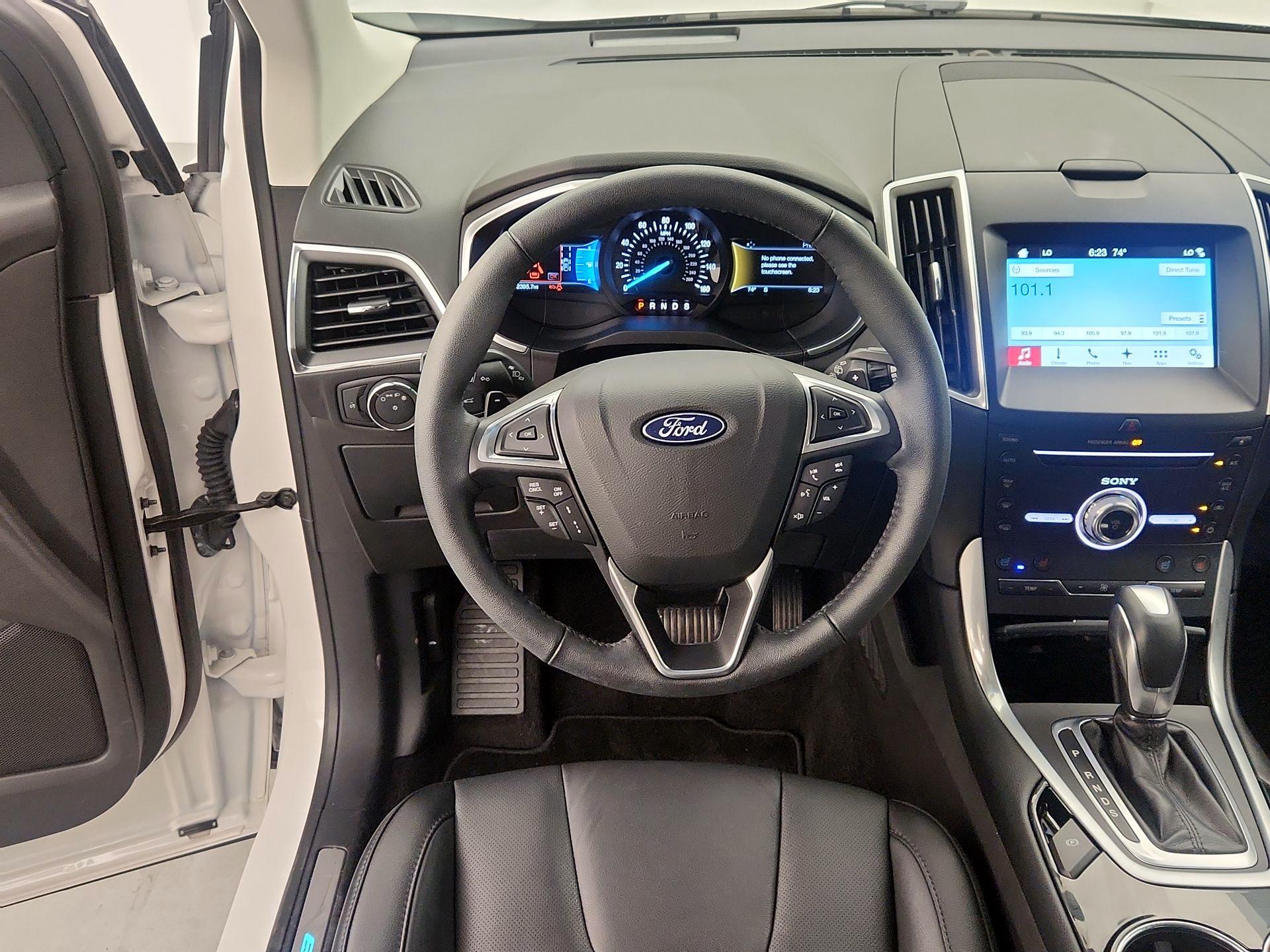 Thumbnail: 2018 Ford Edge - 10