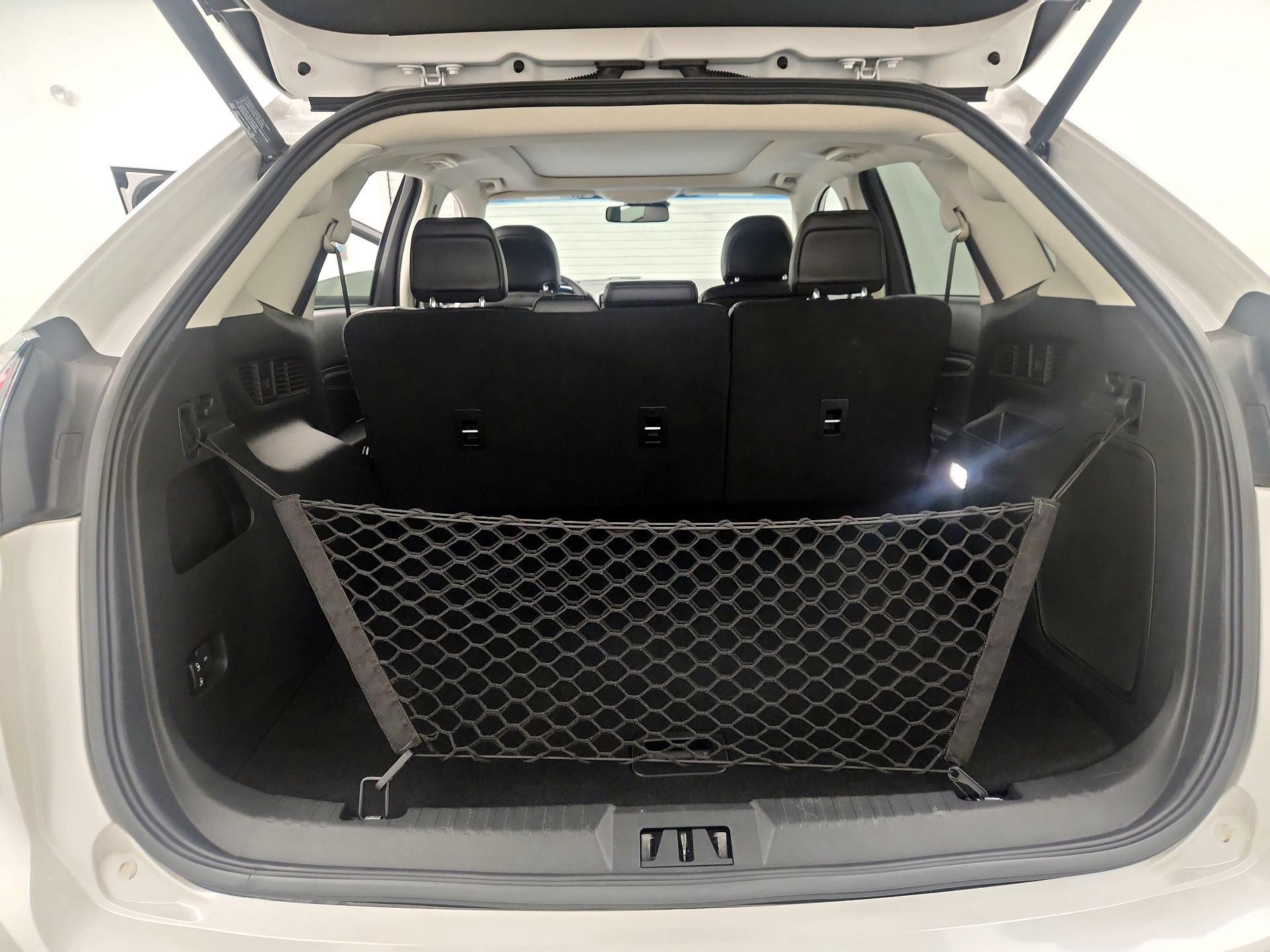 Thumbnail: 2018 Ford Edge - 20