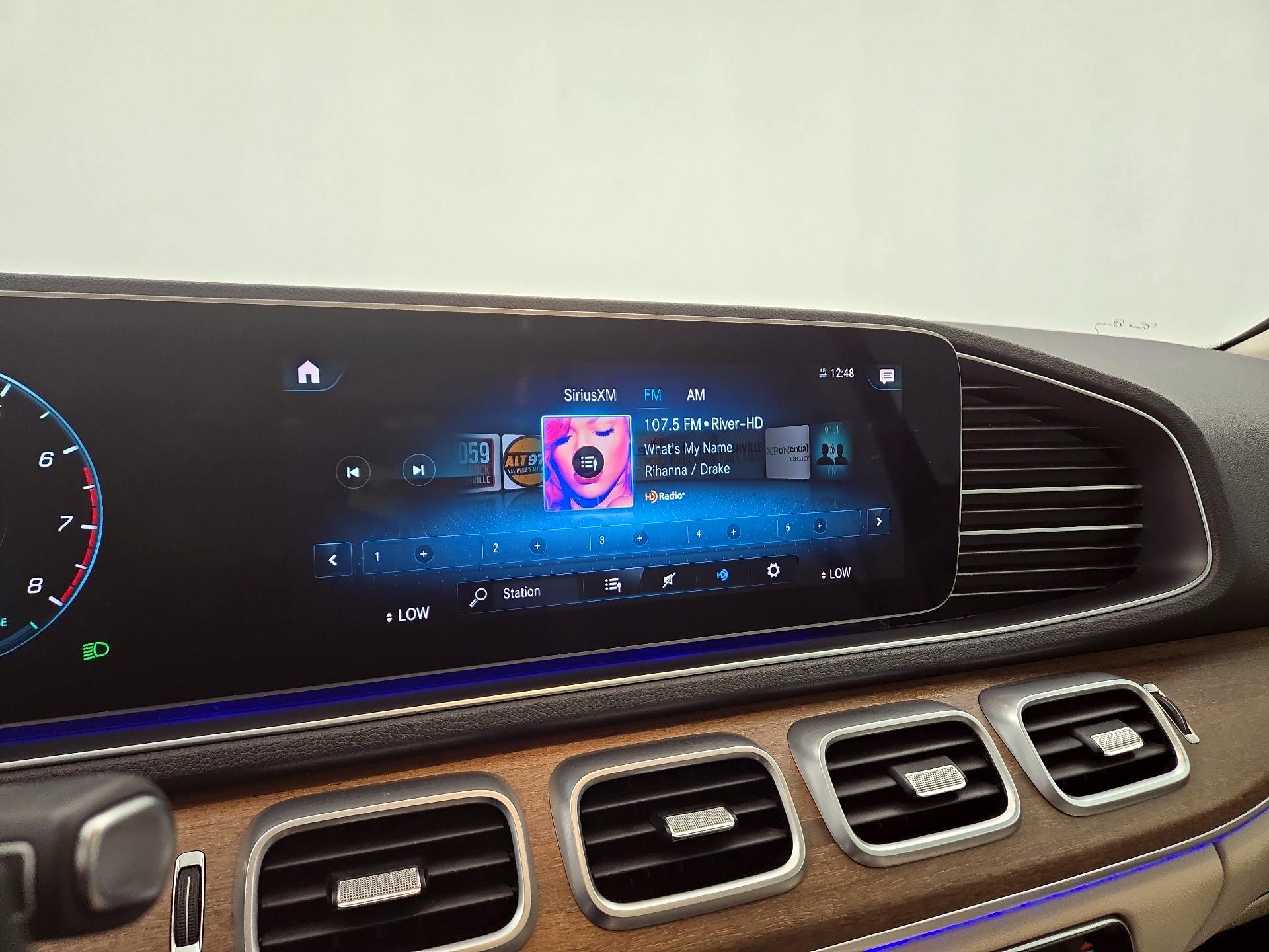 Thumbnail: 2022 Mercedes-Benz GLE - 15