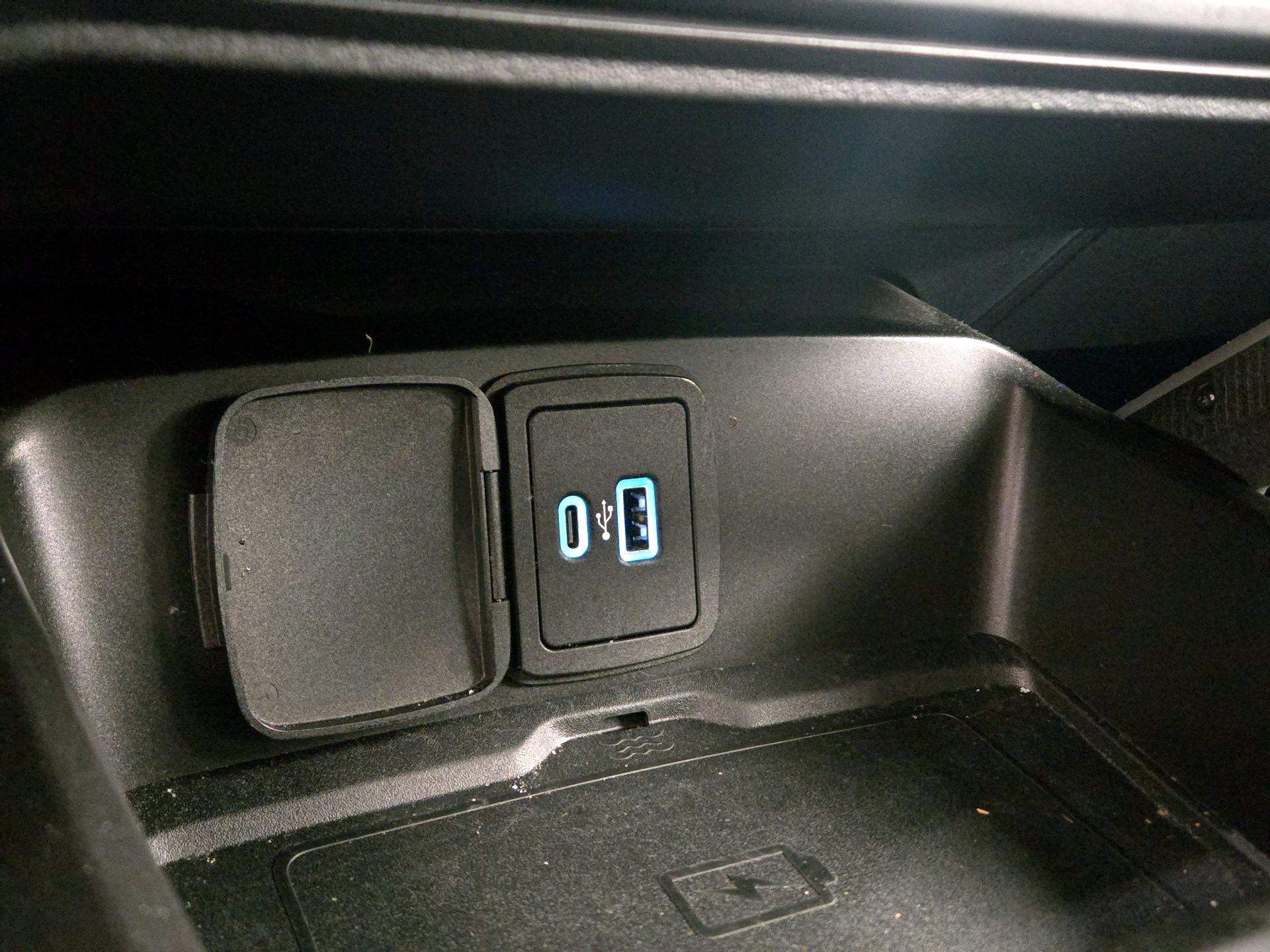 Thumbnail: 2021 Ford Bronco - 19